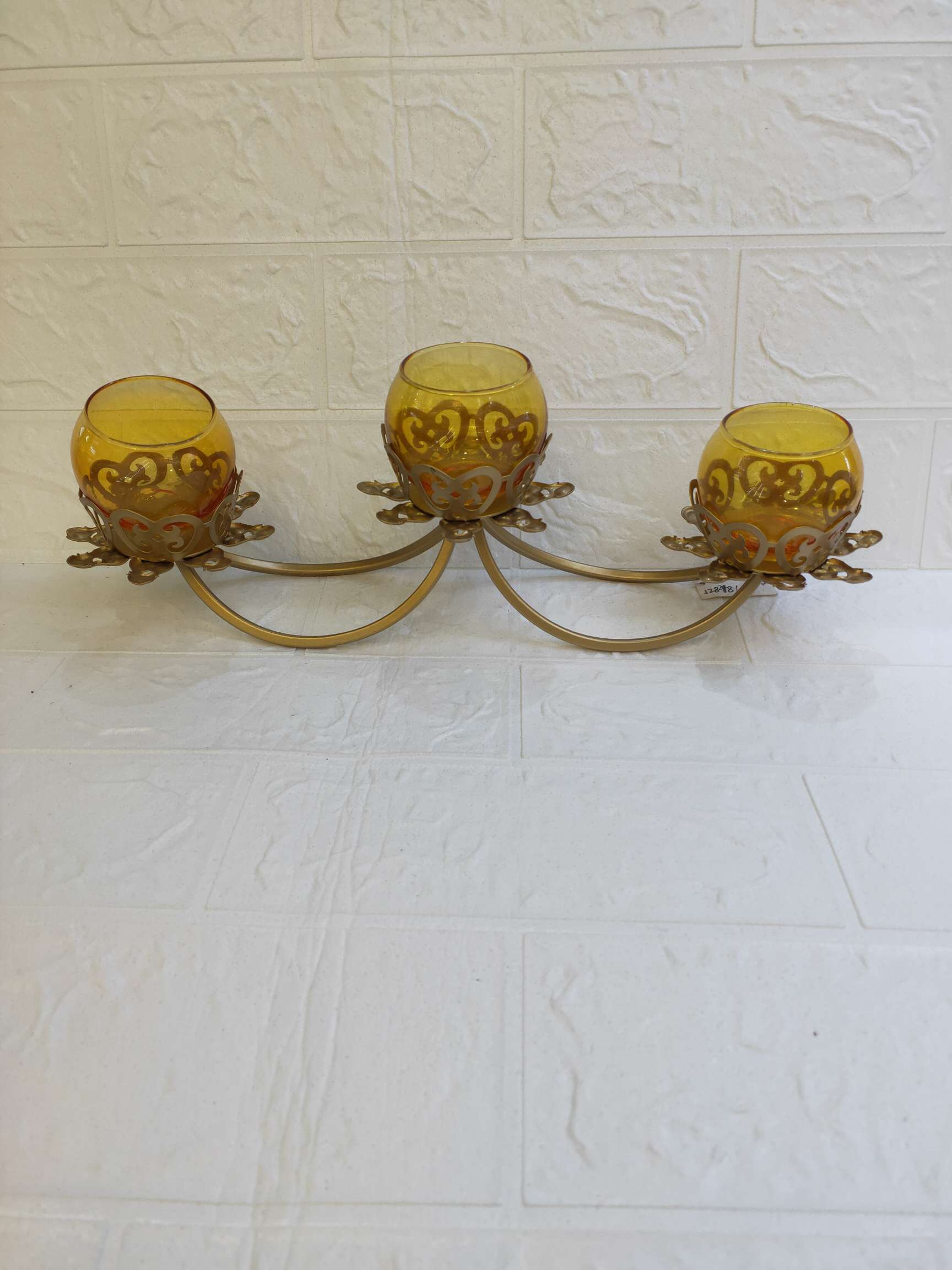 Iron candlestick details Picture