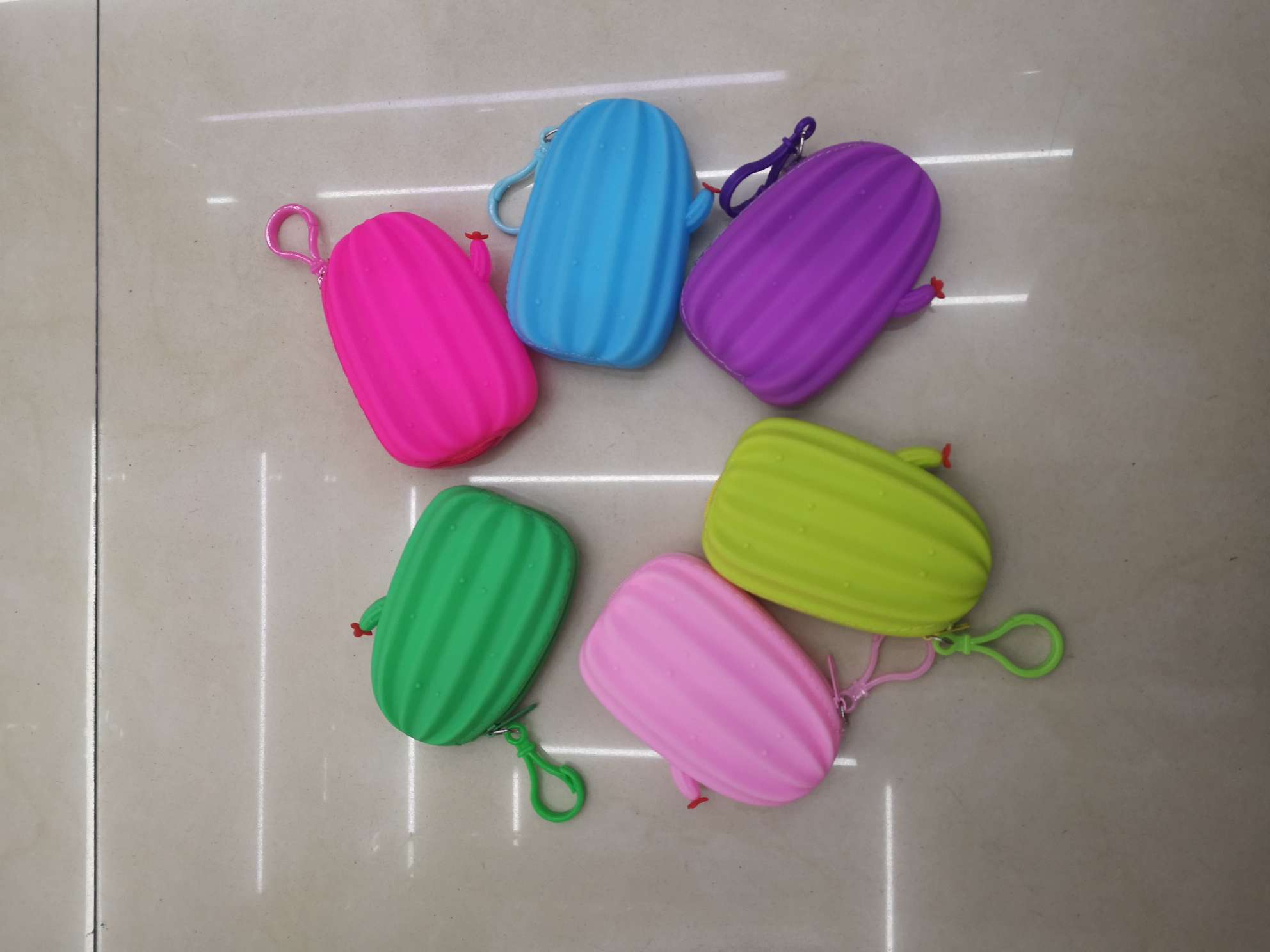 仙人掌零钱包产品图