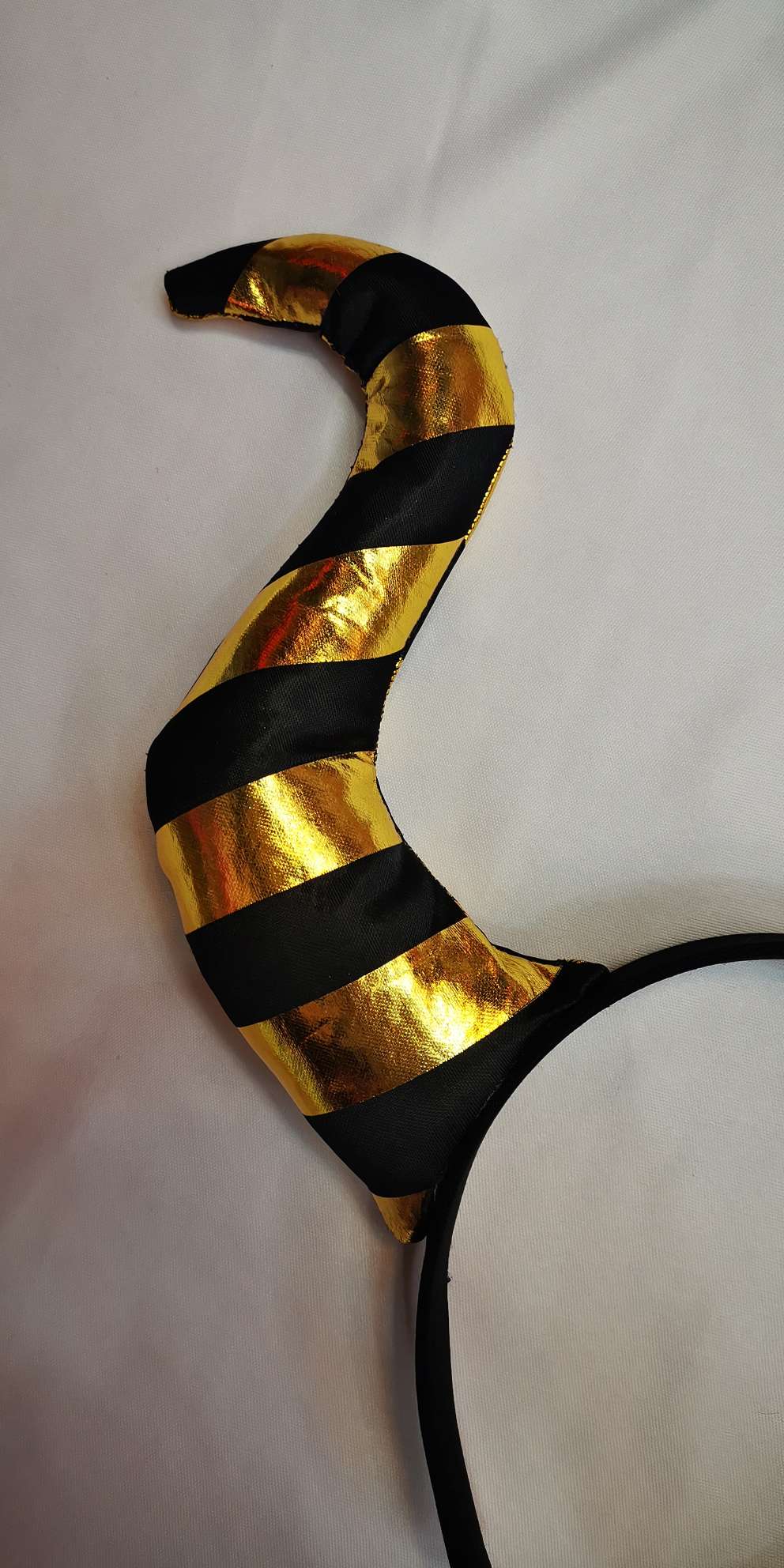 Halloween carnival supplies and festival supplies: Two-color large curved corner hair band Specification image