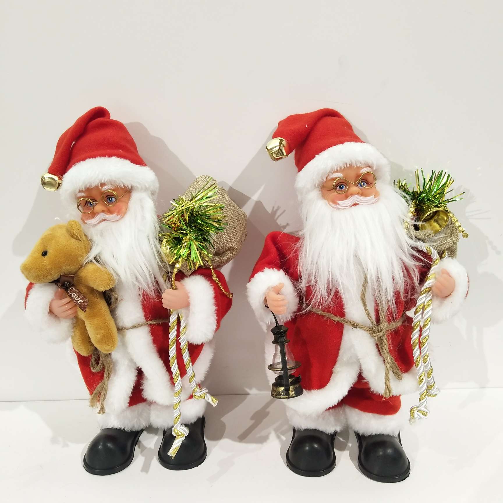 The manufacturer's new genuine Santa Claus backpack, cute bear holding, palace lantern, various styles, small electric, complete sizes, large Christmas gift wholesale, suitable for all Christmas venues