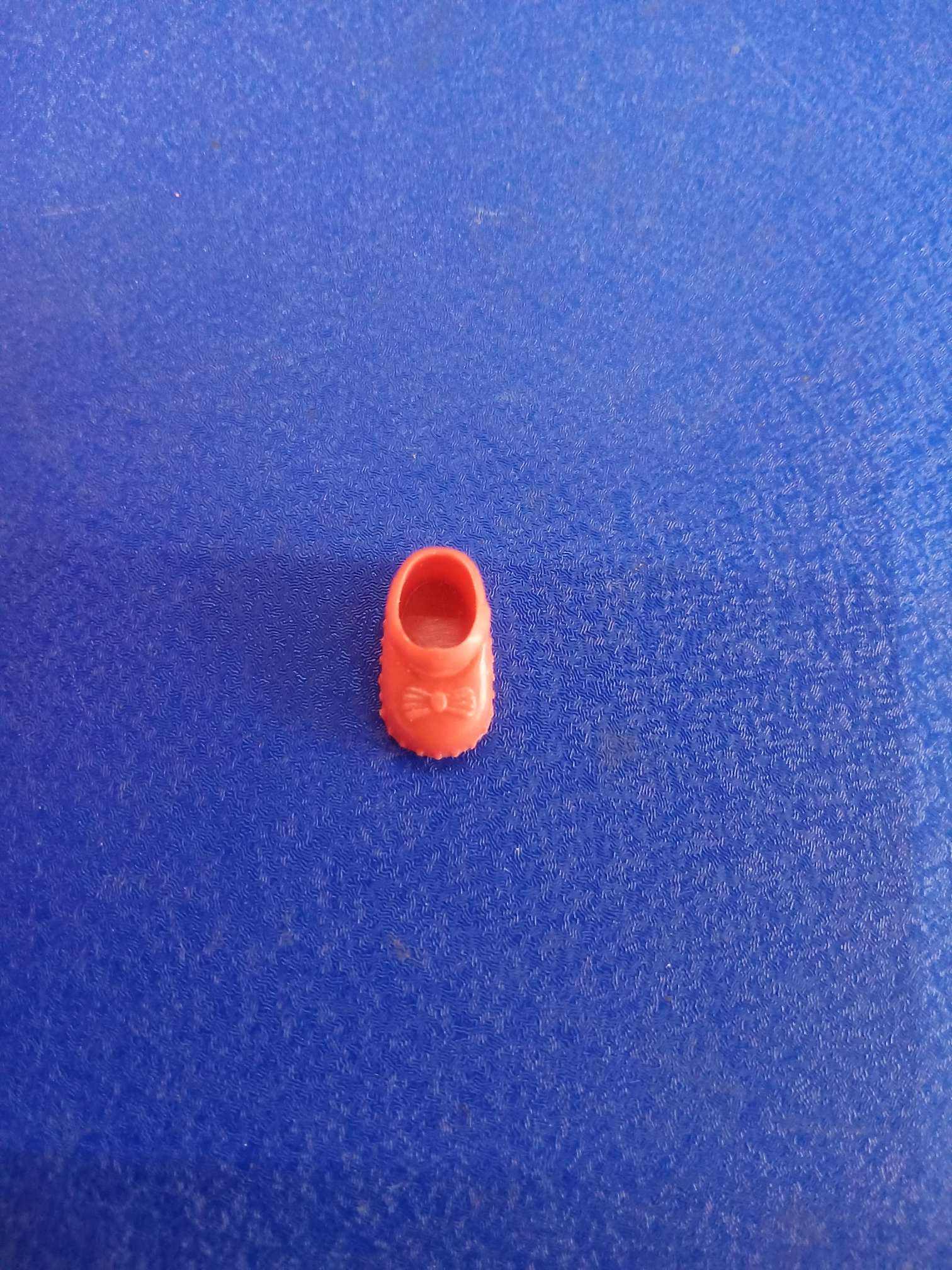 Little shoes, thumbnail