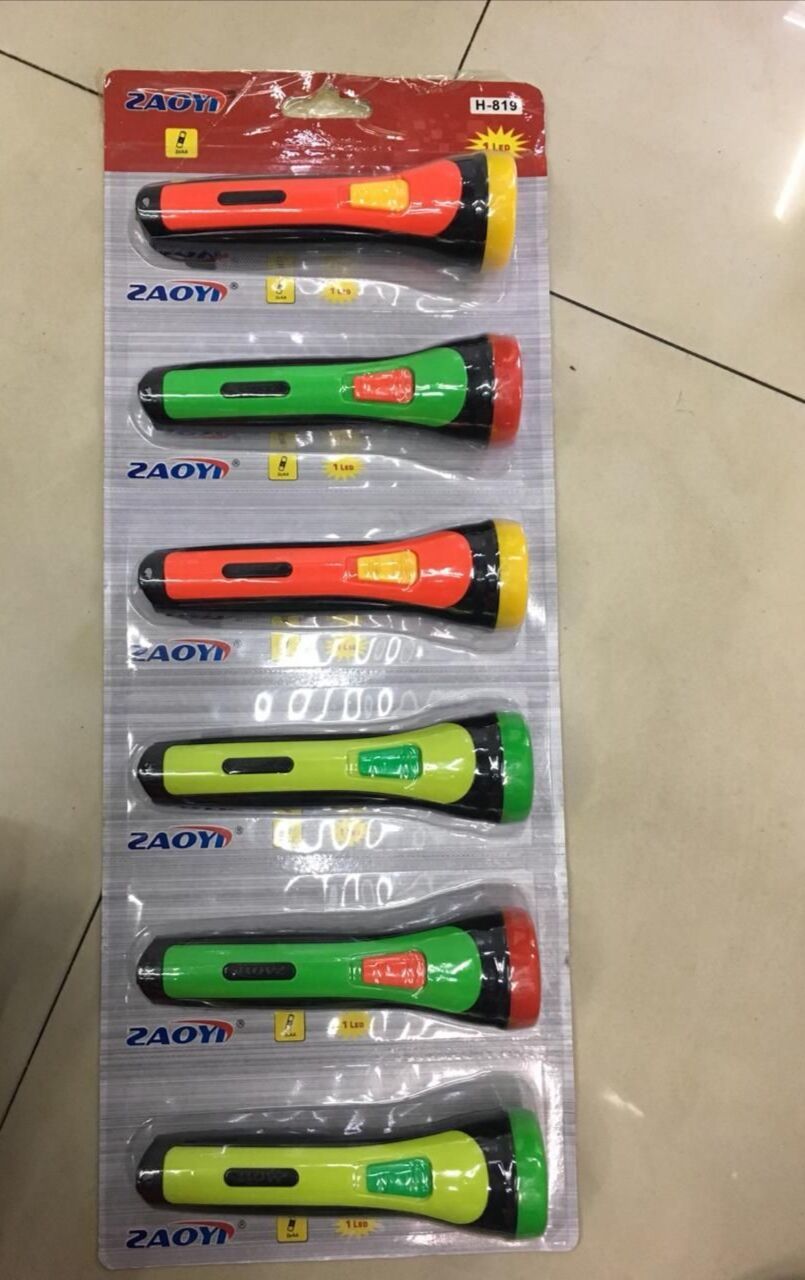 工厂直销：H-819手电筒
360个一箱