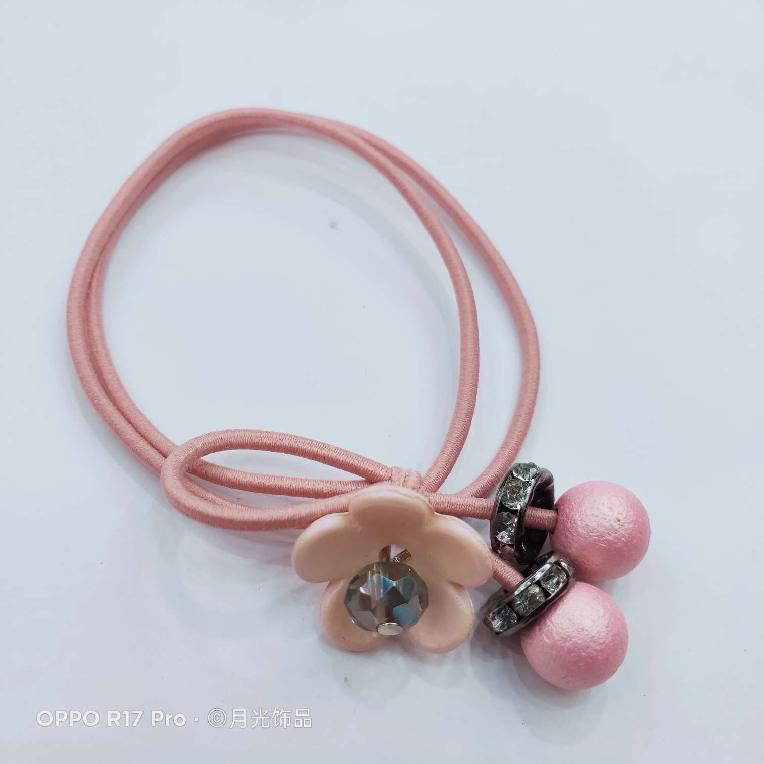 Korean-style trendy wrinkled pearl crystal small flower knotted leather band hair band hair tie leather case Specification image