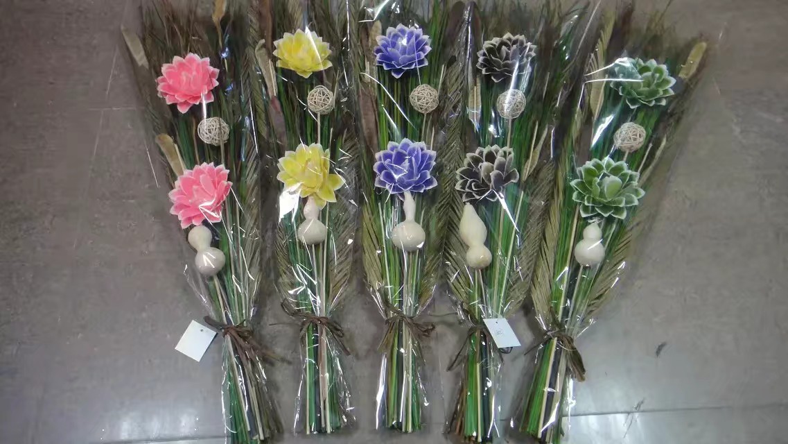 Artificial flower handicrafts: dried flowers, branches, millet, barley, reeds, Queen motherwort, water willows, dried flowers, everlasting flowers, rose bouquets, hay bouquets, floor-standing decorations undefined