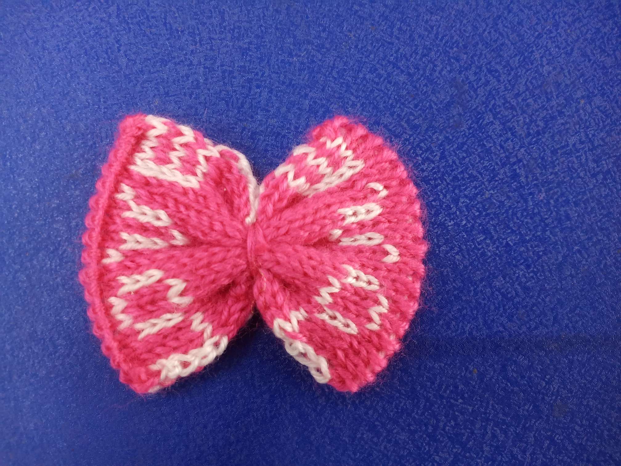 Woollen fancy bow thumbnail
