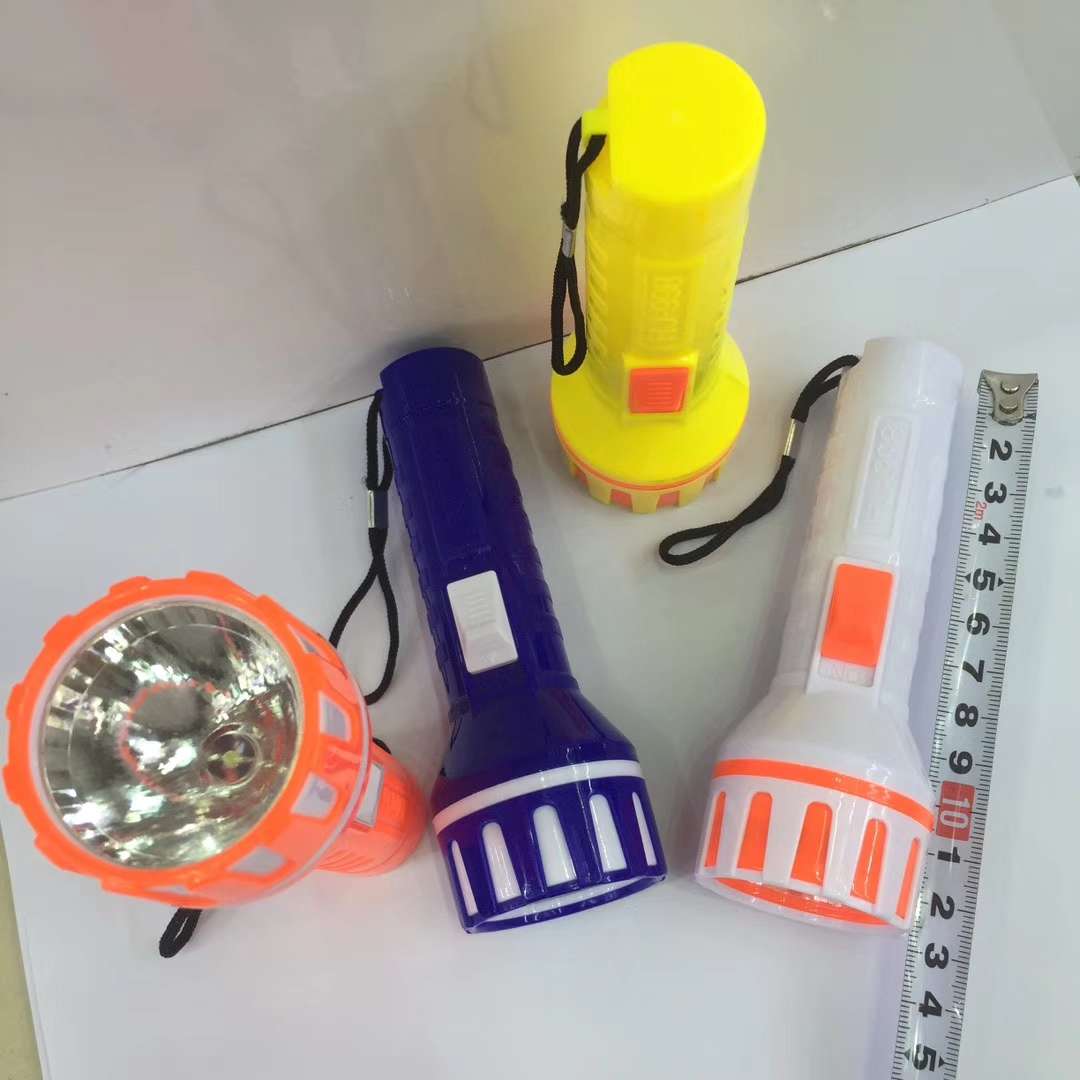 工厂直销：HJ-998手电筒
768个一箱详情图6