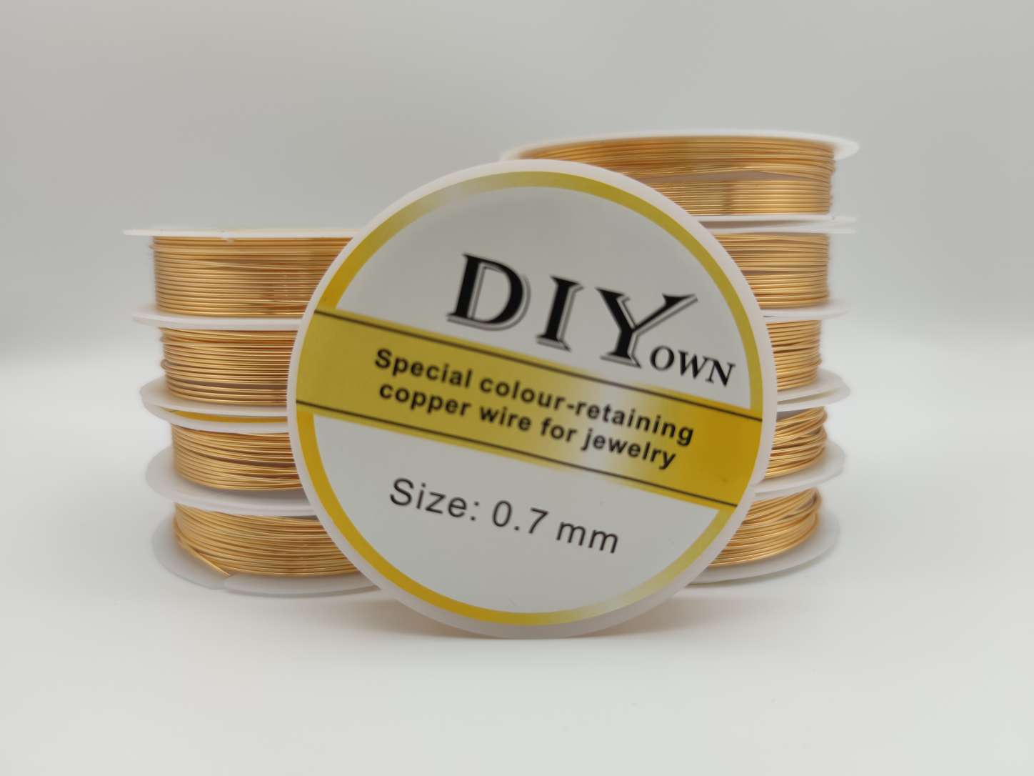 0.7 Color-preserving copper wire for bride headwear, color-preserving copper wire for DIY handcrafted headwear and hairpins, materials for flower wrapping, wire winding, jewelry, nail art shaping, copper wire rings, bracelets, weaving, etc Application Scenario