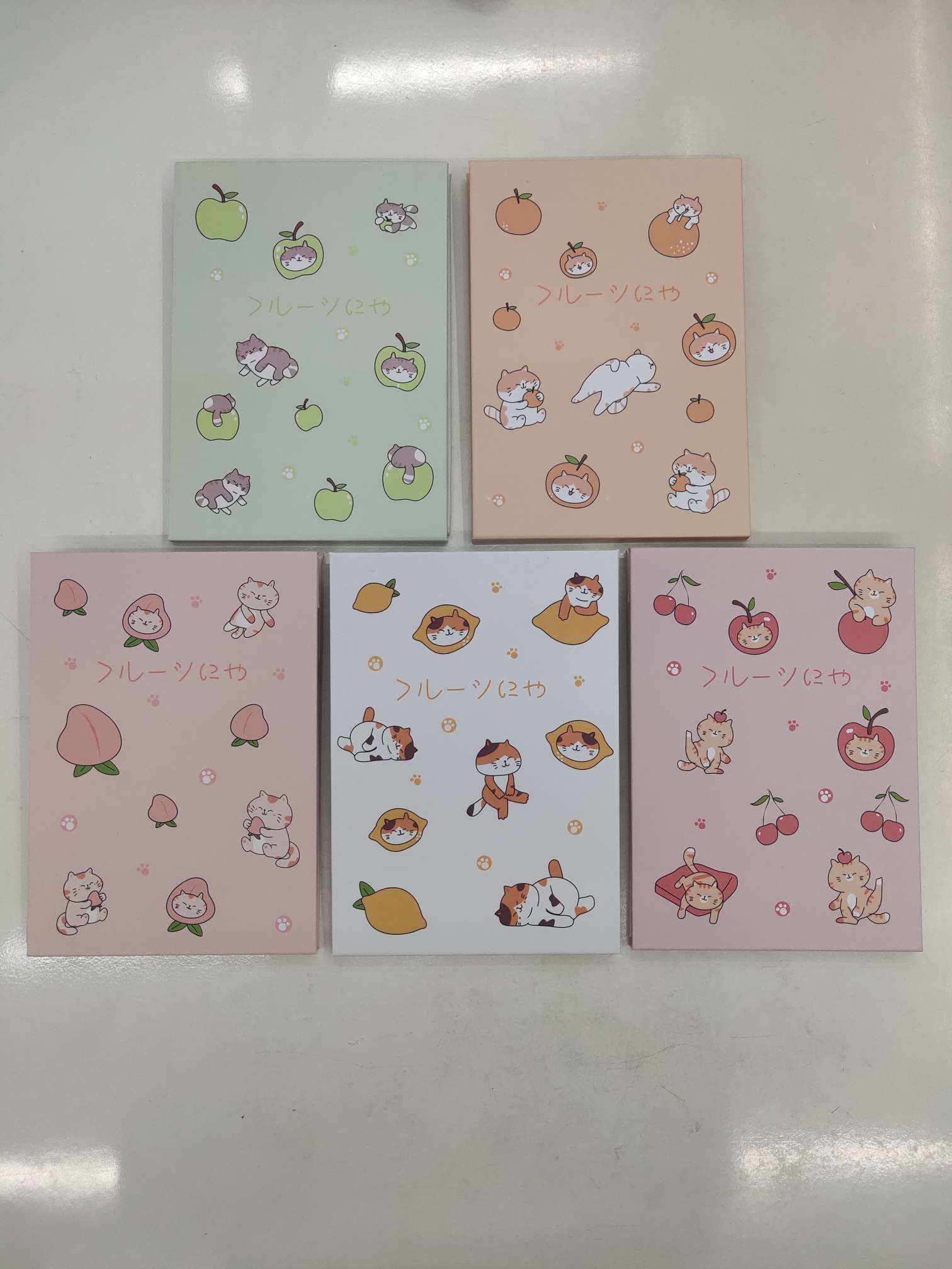 Cartoon fruit pattern folding paper mirror