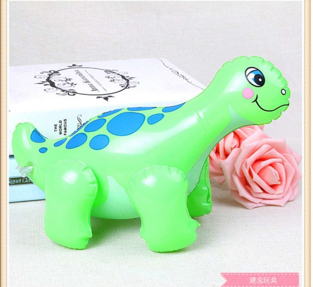 充气小恐龙白底实物图