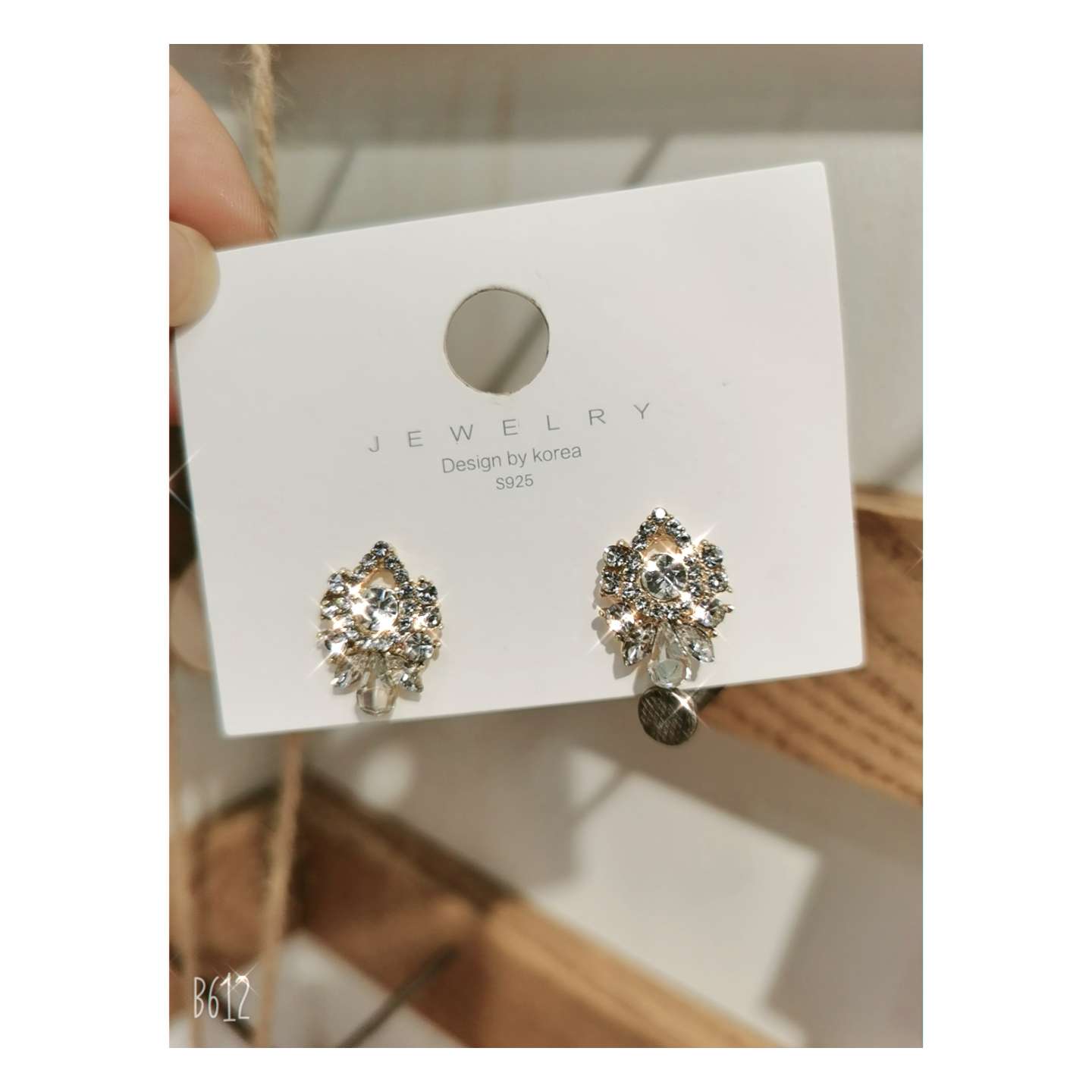 Korean hot style silver needle glass interface earring thumbnail