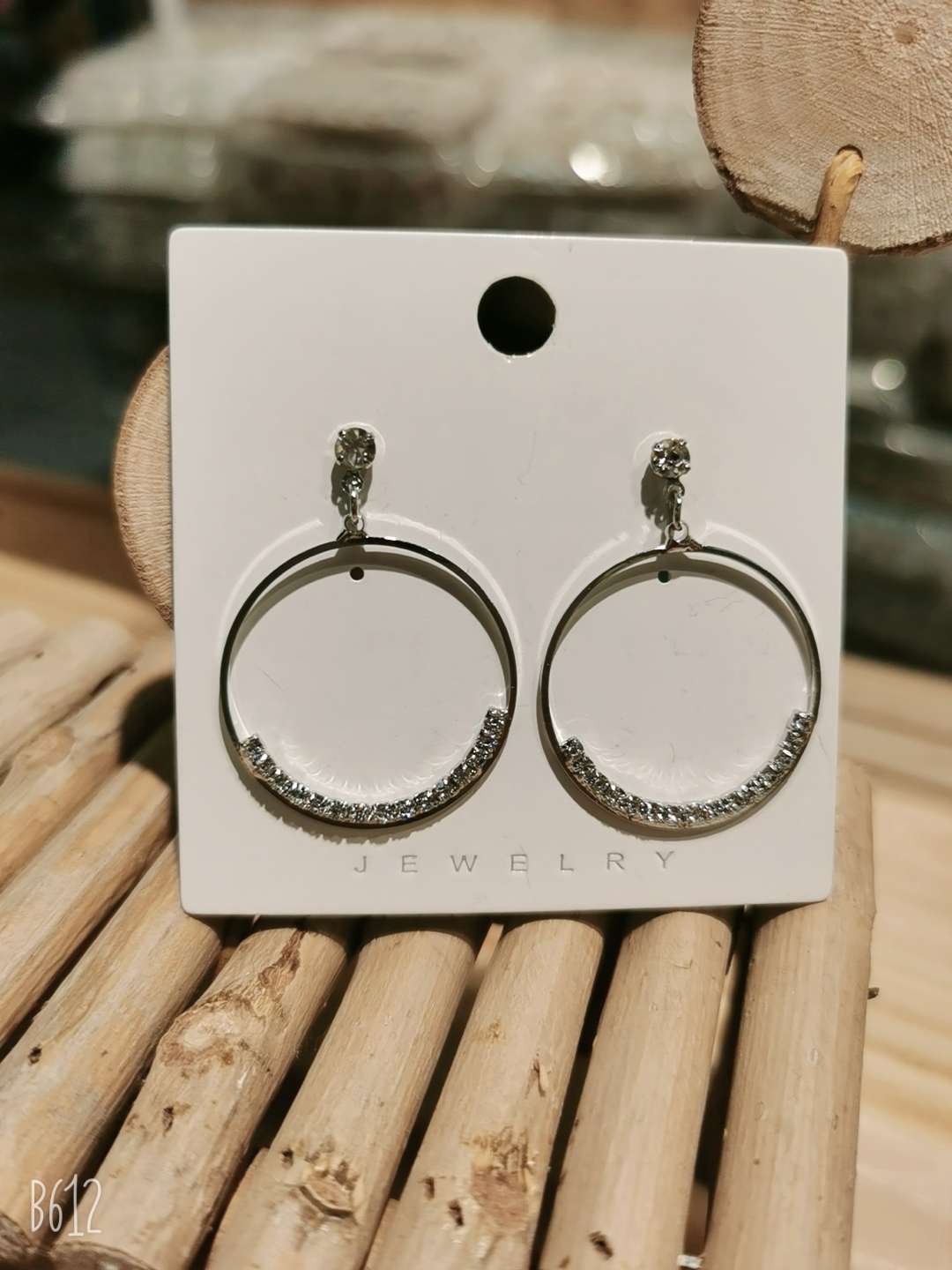 Korean hot style silver needle stud hoop earrings thumbnail