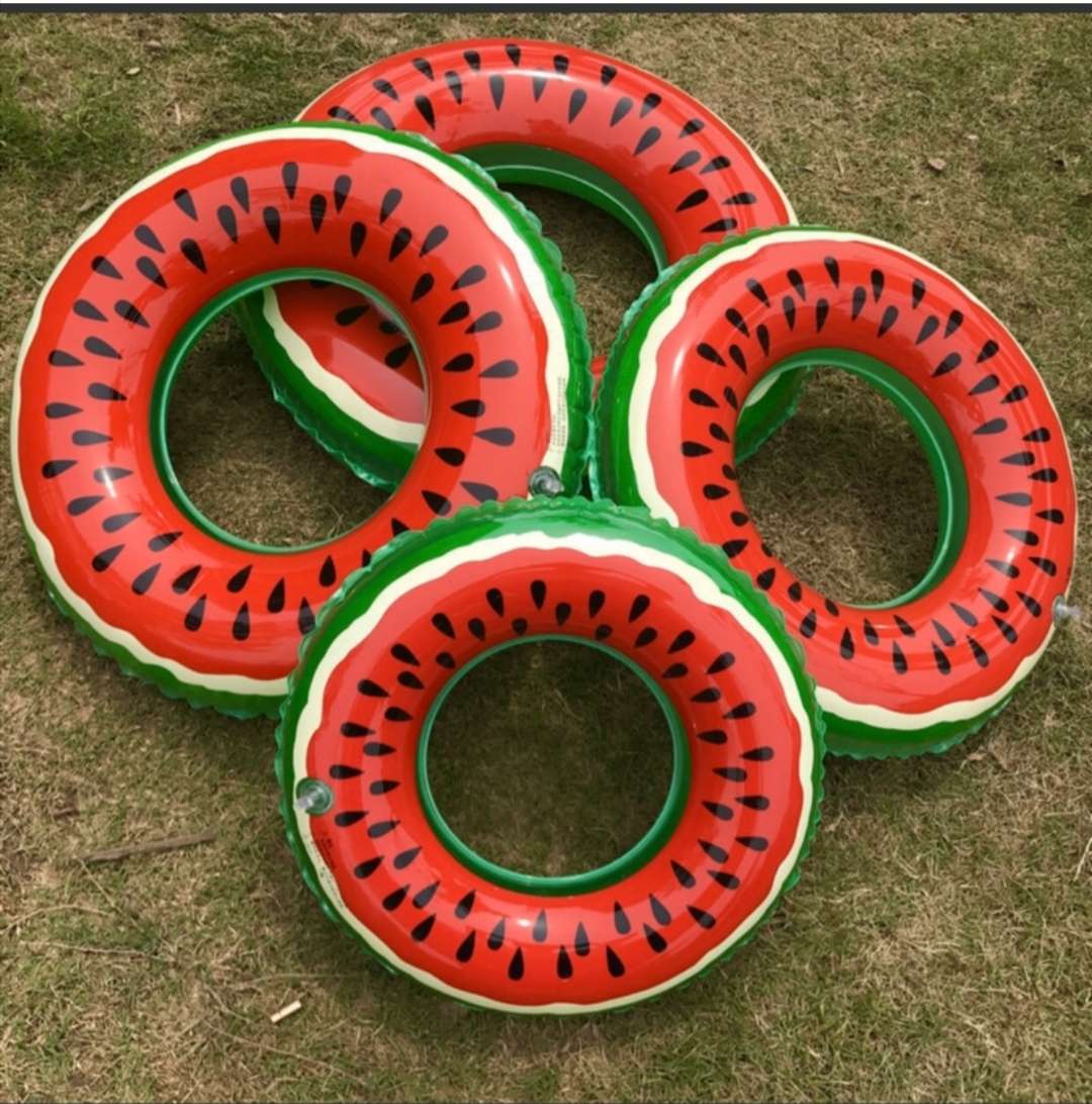 Inflatable swimming ring Application Scenario