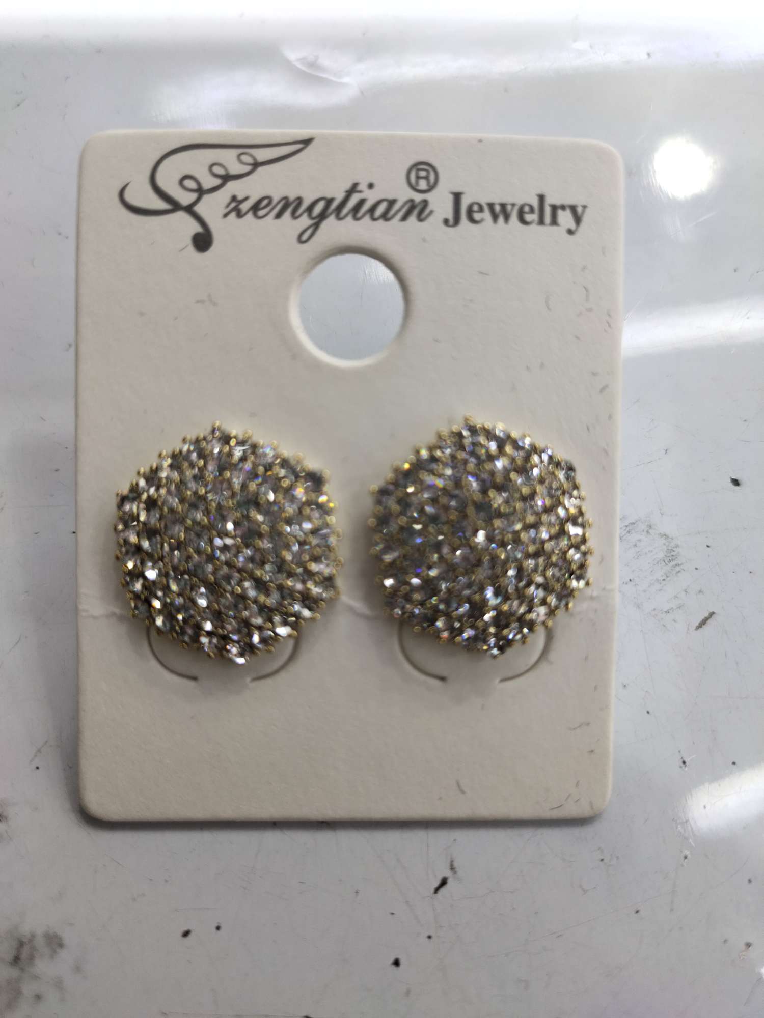 Gold rhinestones are popular in metal thumbnail