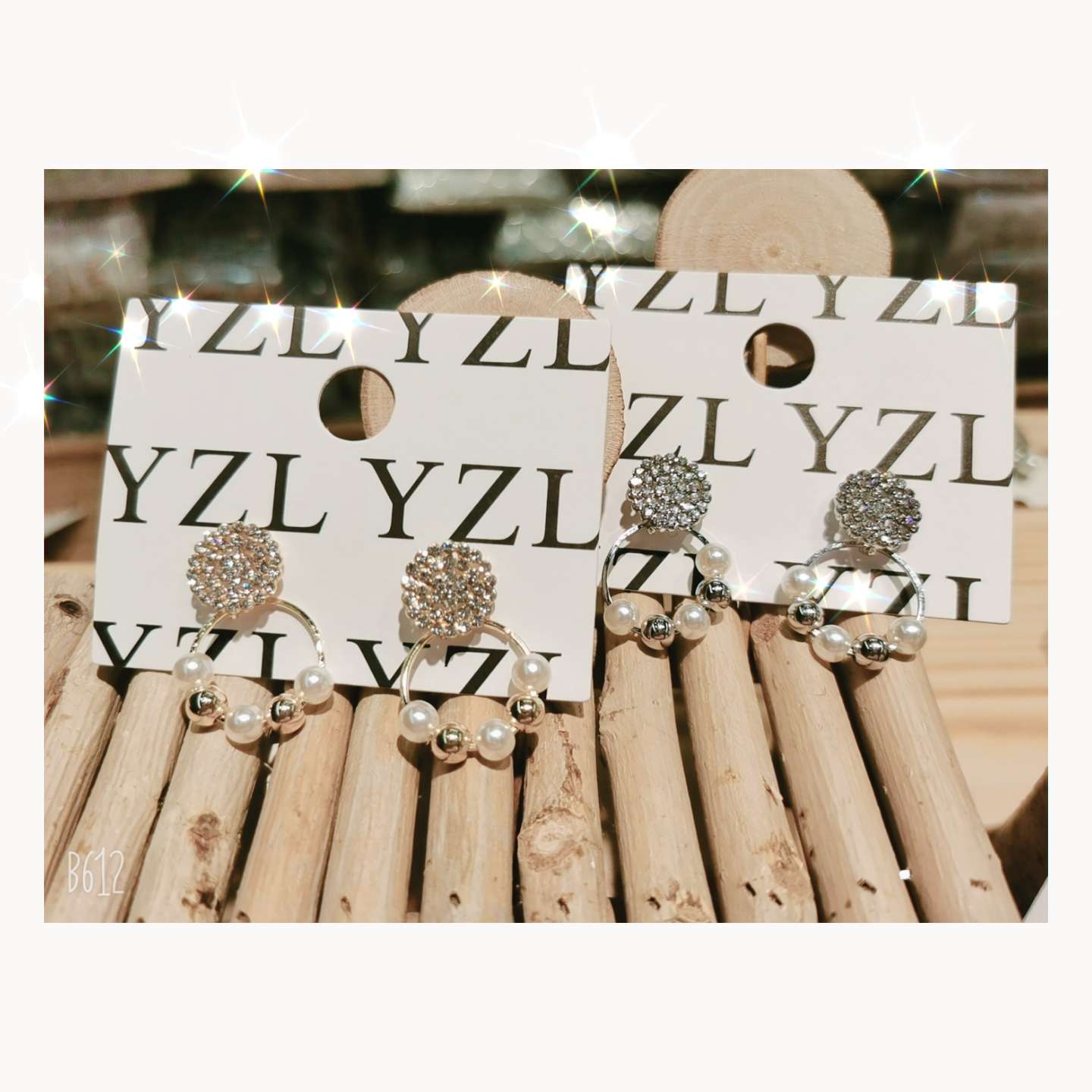 Korean hot style silver needle round earring thumbnail