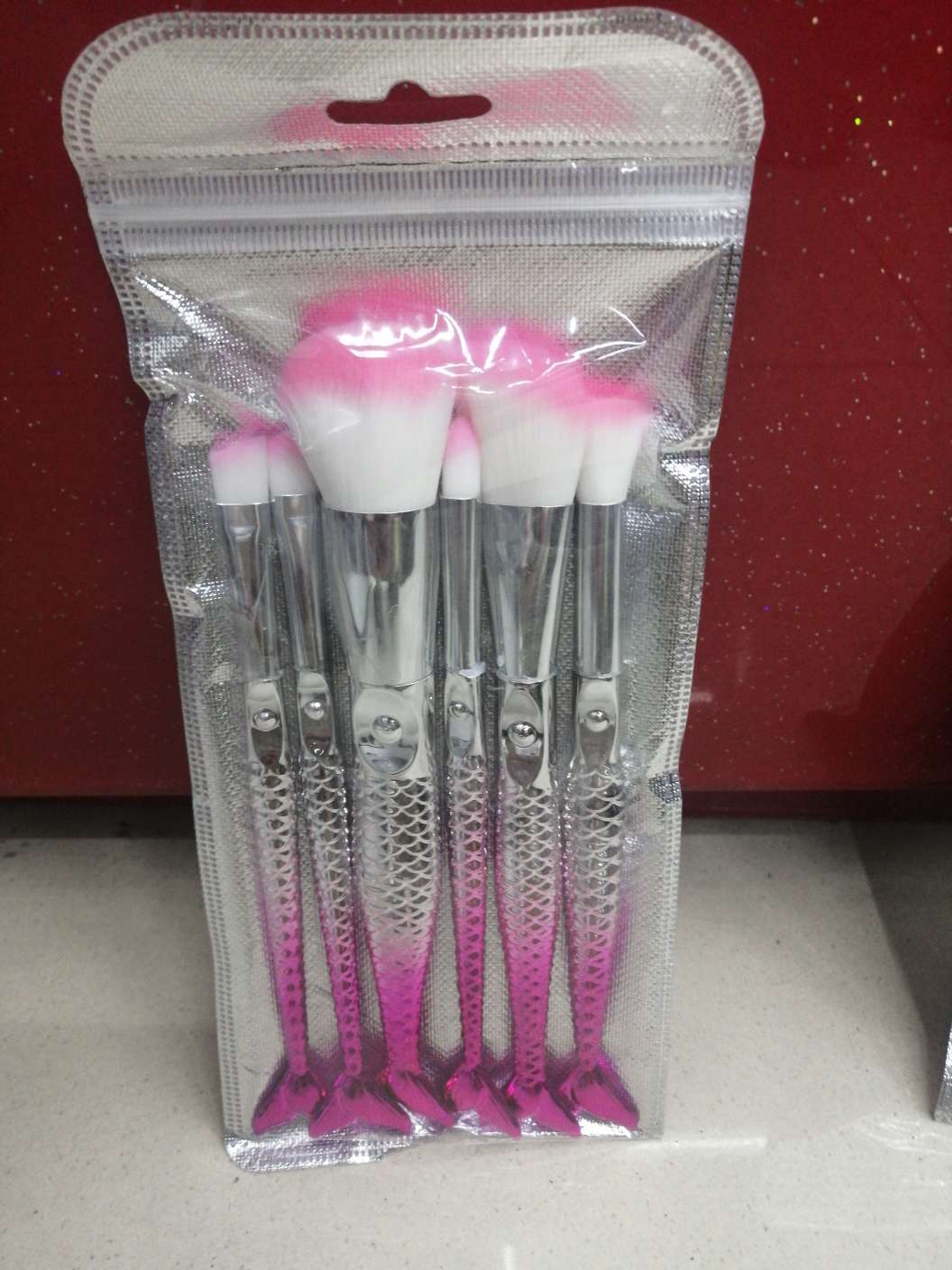 Make up brush 6 fish tail brush factory direct sale thumbnail