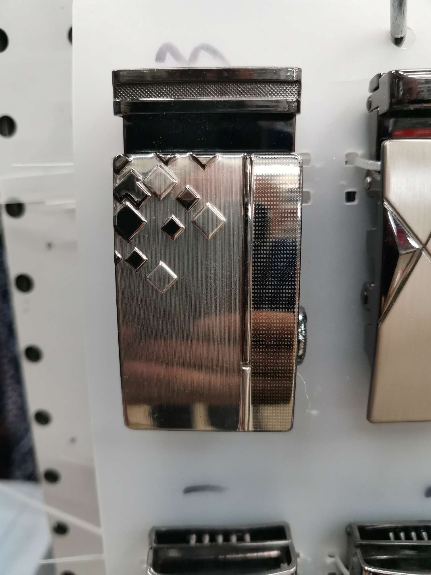 Alloy Automatic Buckle details Picture