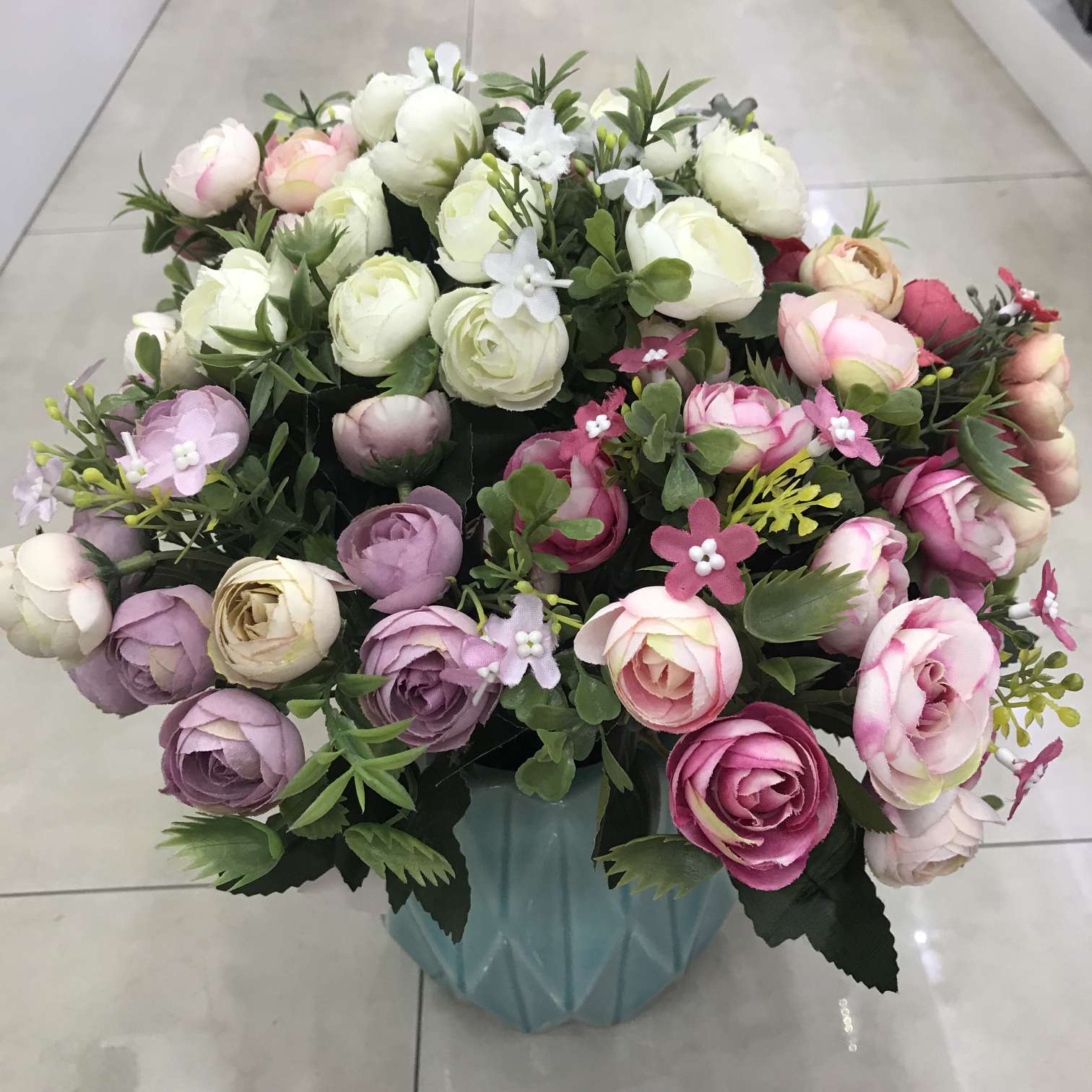 The living room emulates spends the false scented tea table to arrange a flower to live in the false decorative flower art 13 head oil painting small tea bag wholesale thumbnail