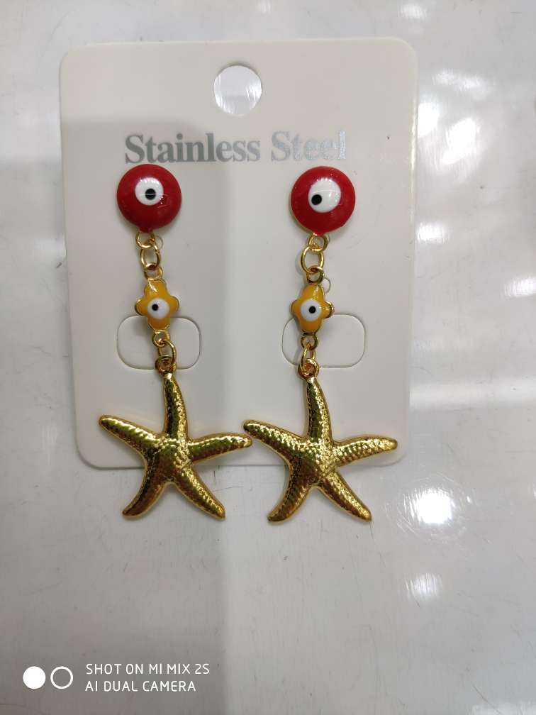 Stainless steel hanging starfish earrings.