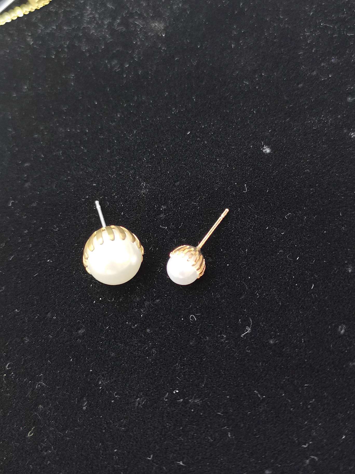 10Mm Multi-Claw Pearl Buckle Earrings Application Scenario