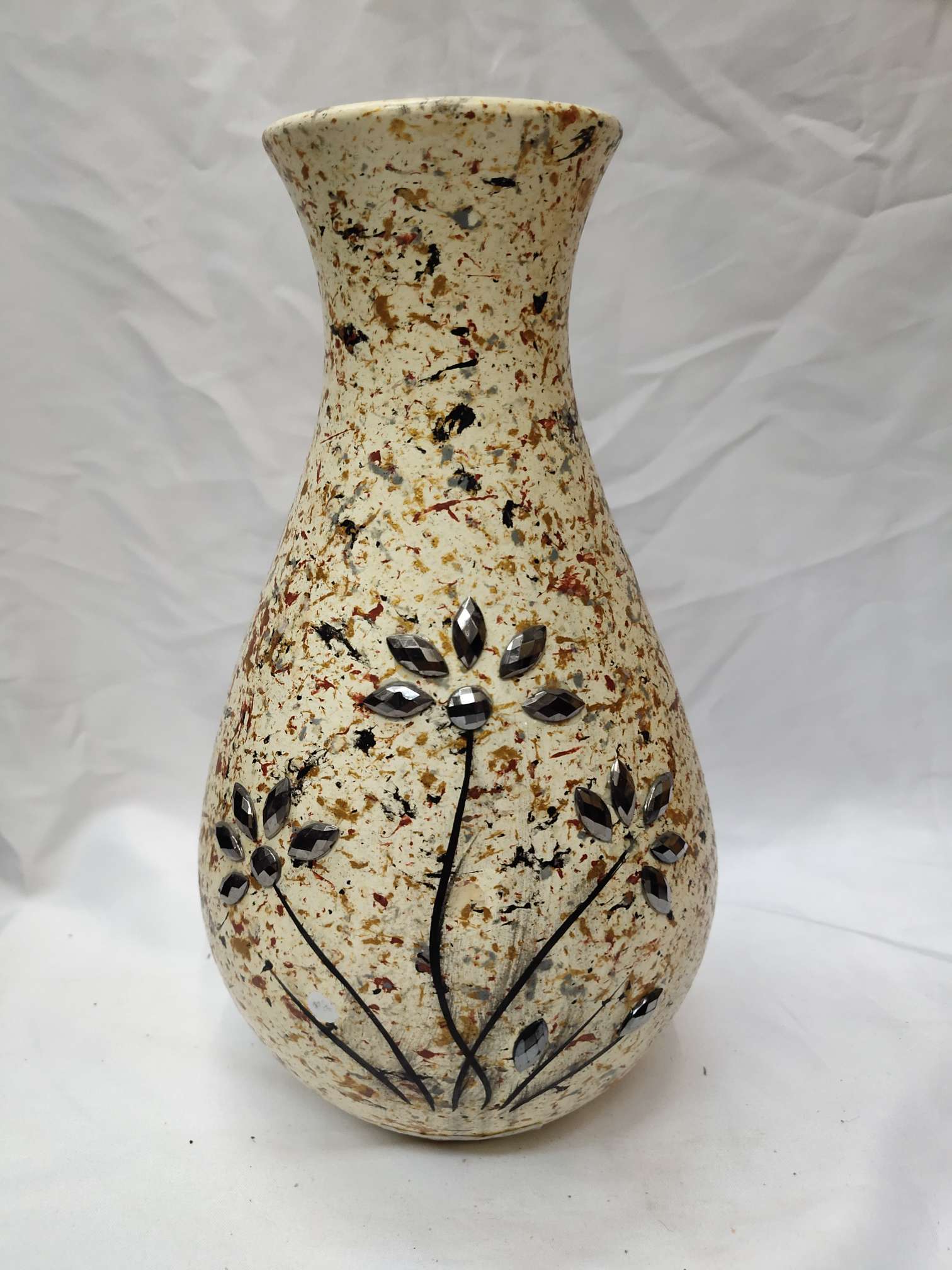 Density board desktop vase