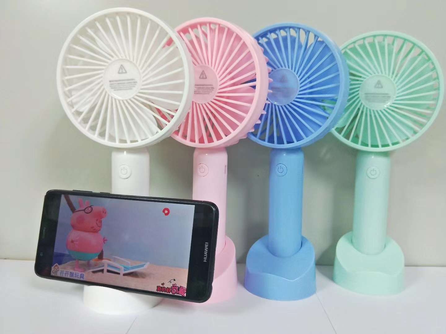 迷你风扇/手机支架风扇/充电风扇产品图