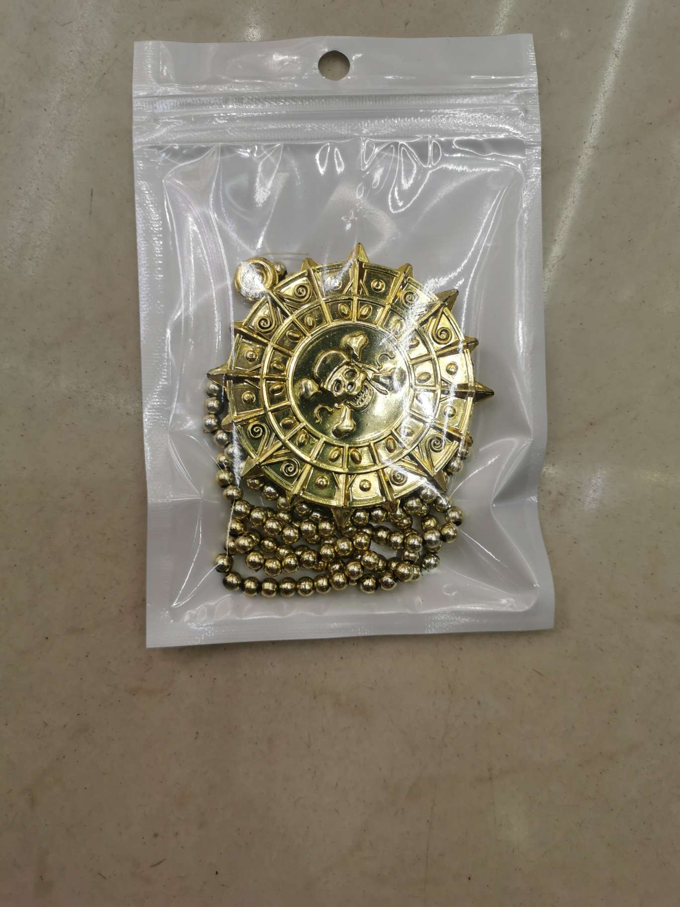 The pirates necklace