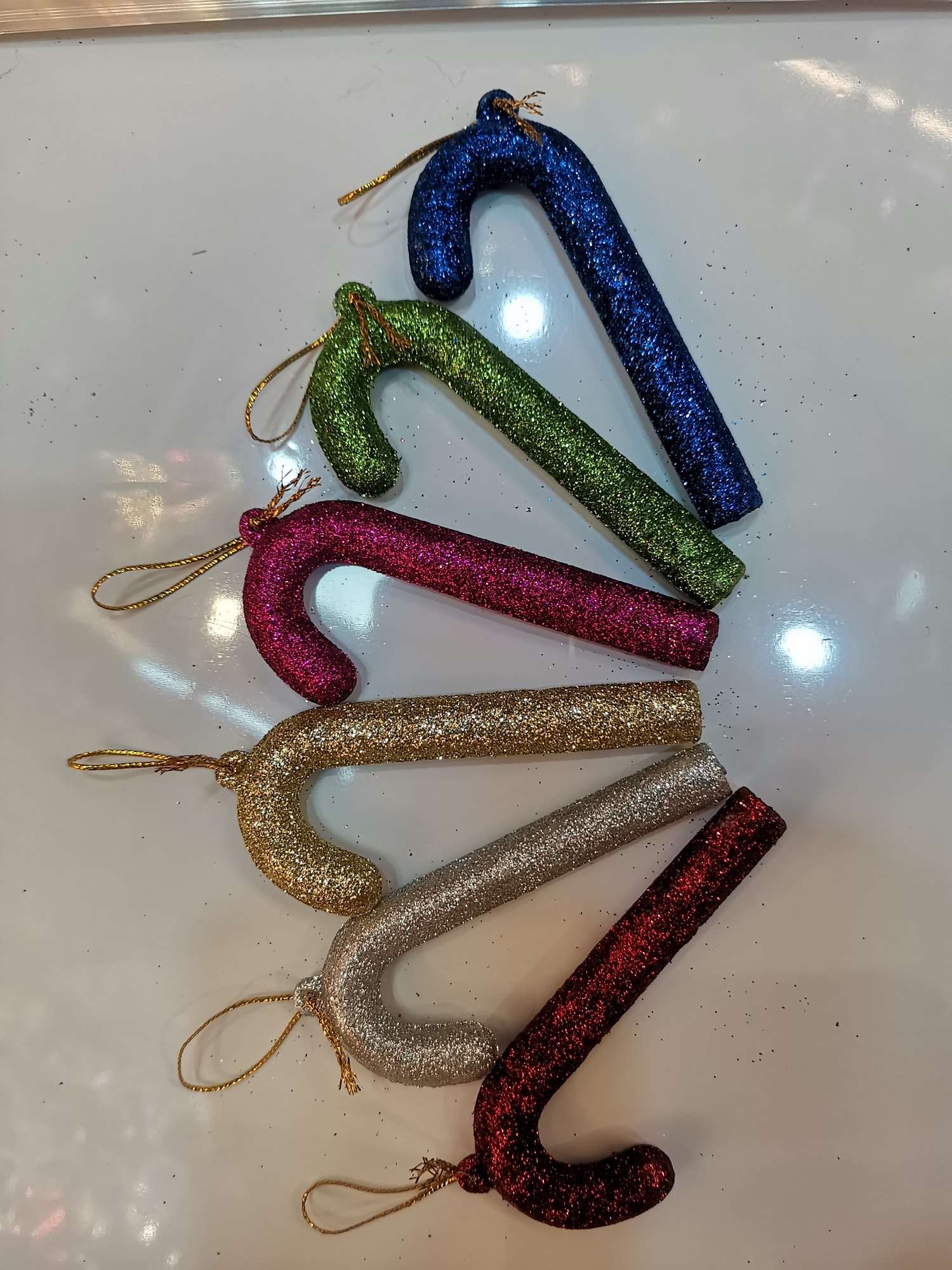 Six plastic Christmas cane pendants, each measuring 4*9CM details Picture