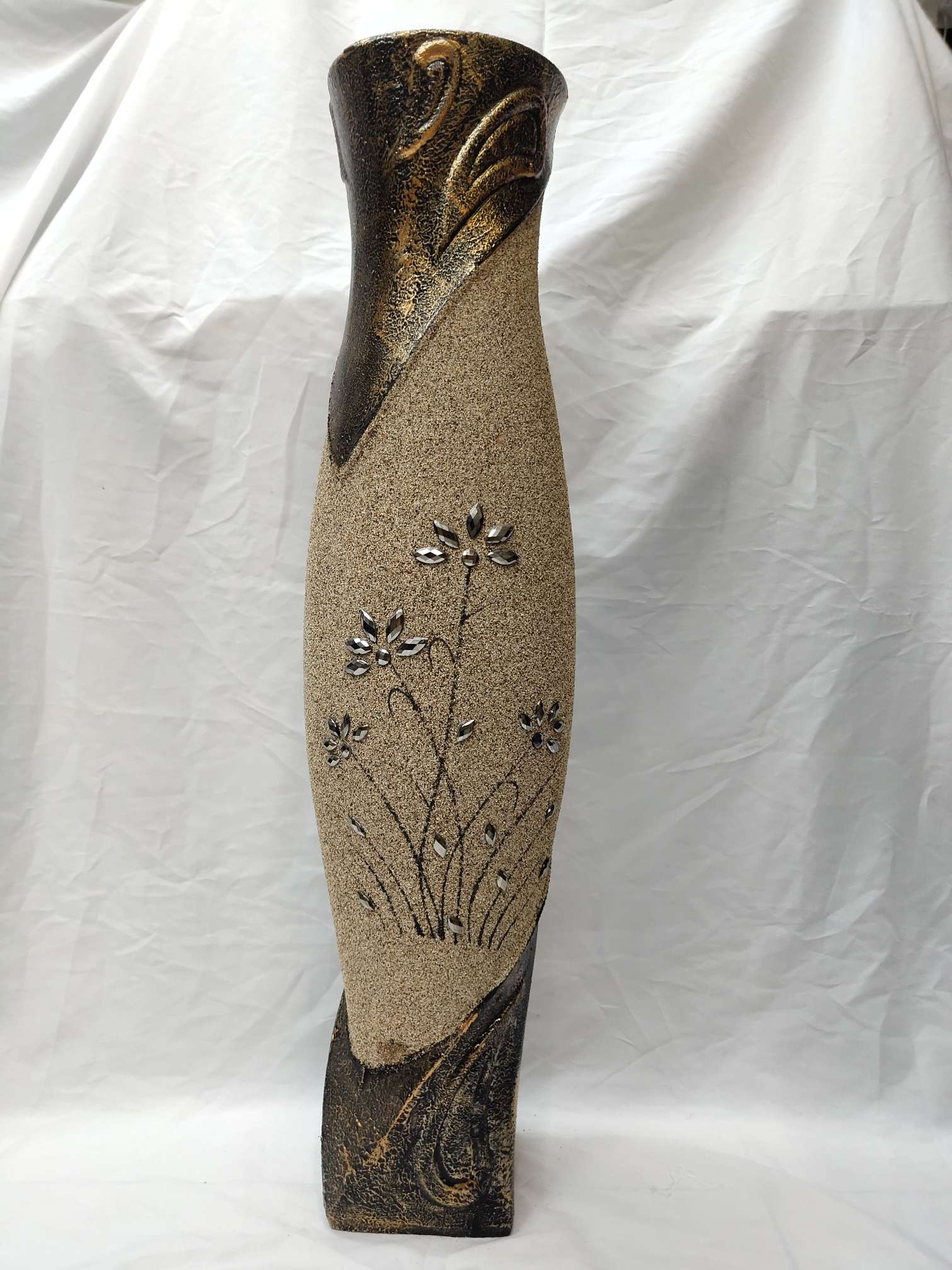 Sandblasted floor-standing vase density board
