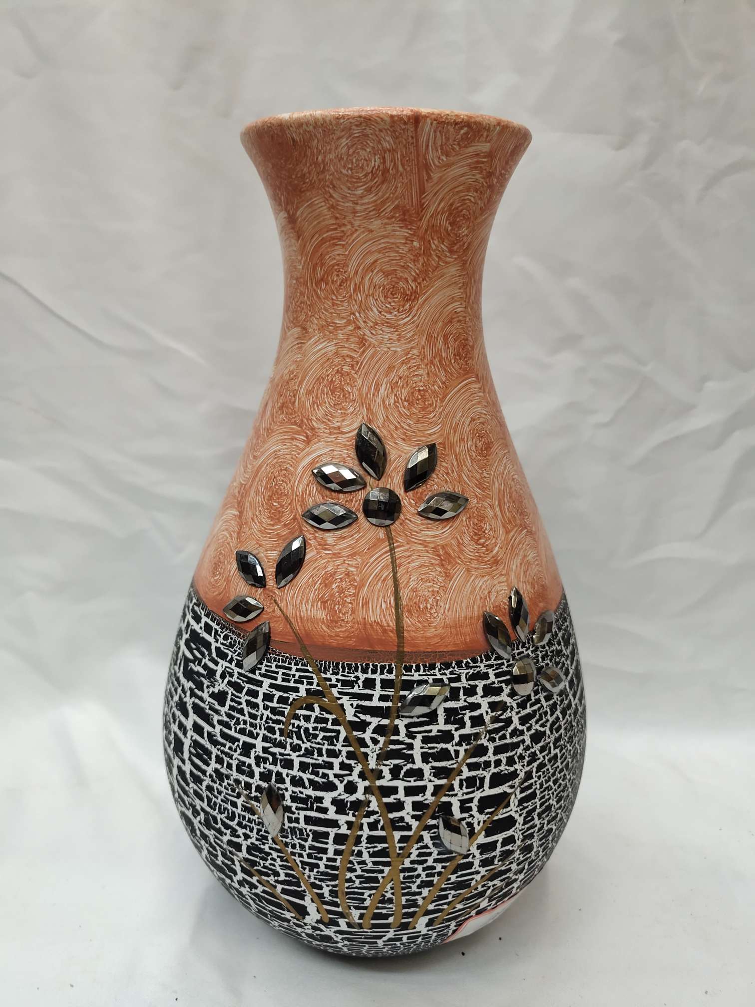 Desktop ornaments, vases, density boards