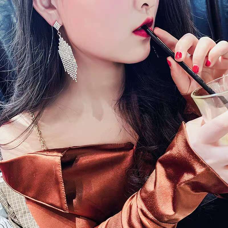 厂家直销2020新款925银针耳饰快手抖音直播货源韩版流行饰品大气百搭显瘦脸时尚锆石耳环欧美风地摊小饰品批发细节图