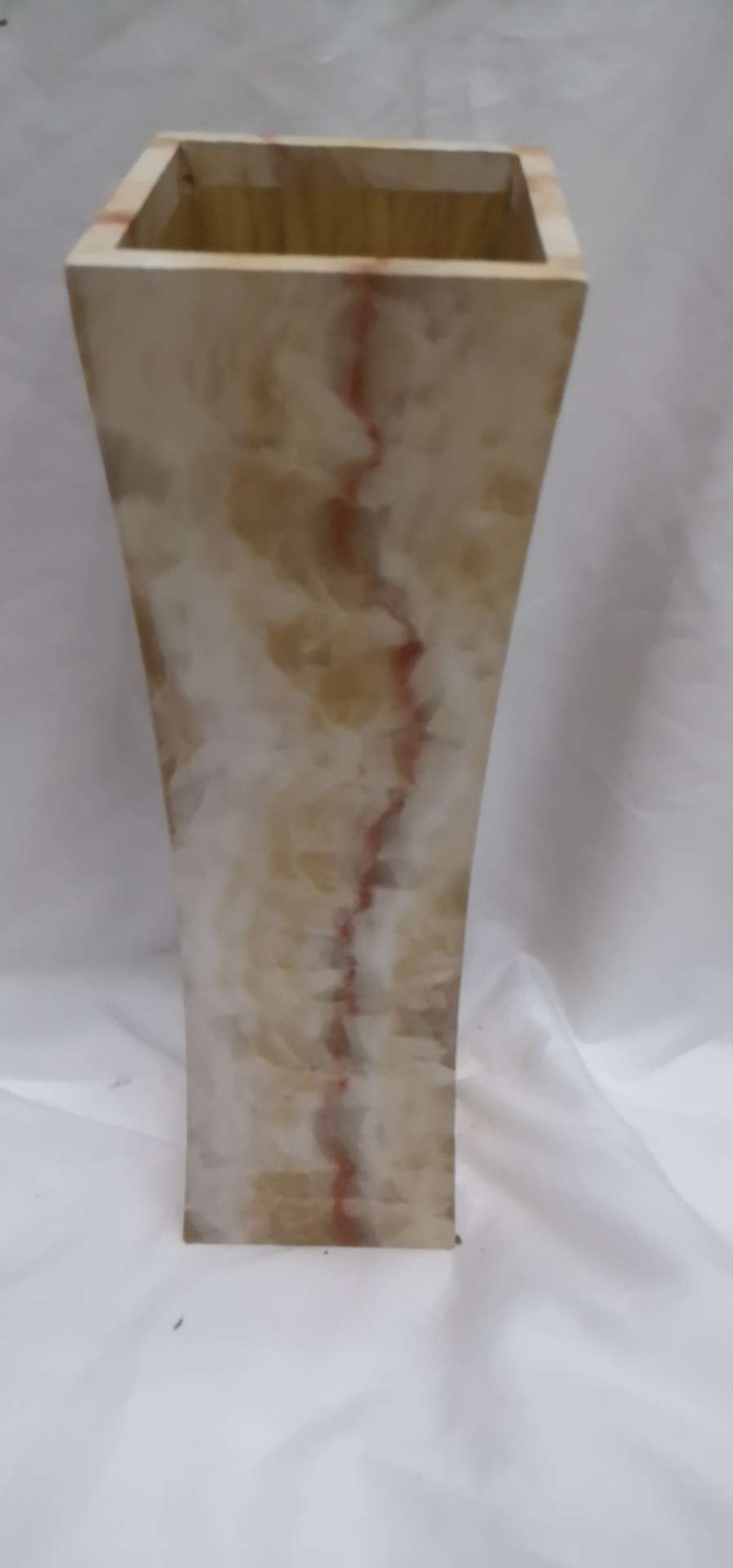 Floor-standing vase for home use