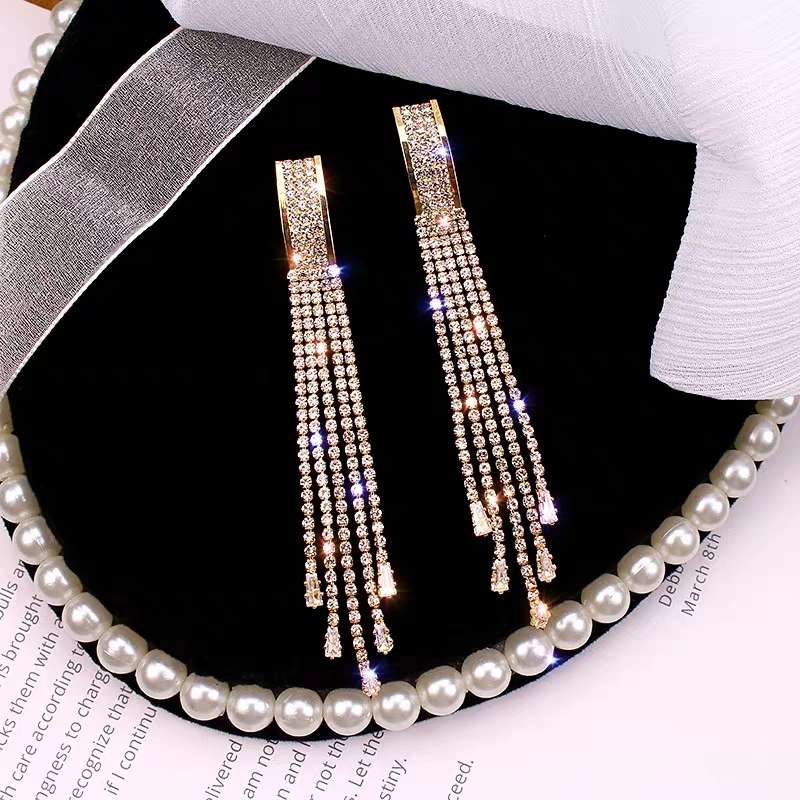 厂家直销2020新款925银针耳饰快手抖音直播货源韩版流行饰品大气百搭显瘦脸时尚欧美风地摊小饰品批发锆石耳饰细节图