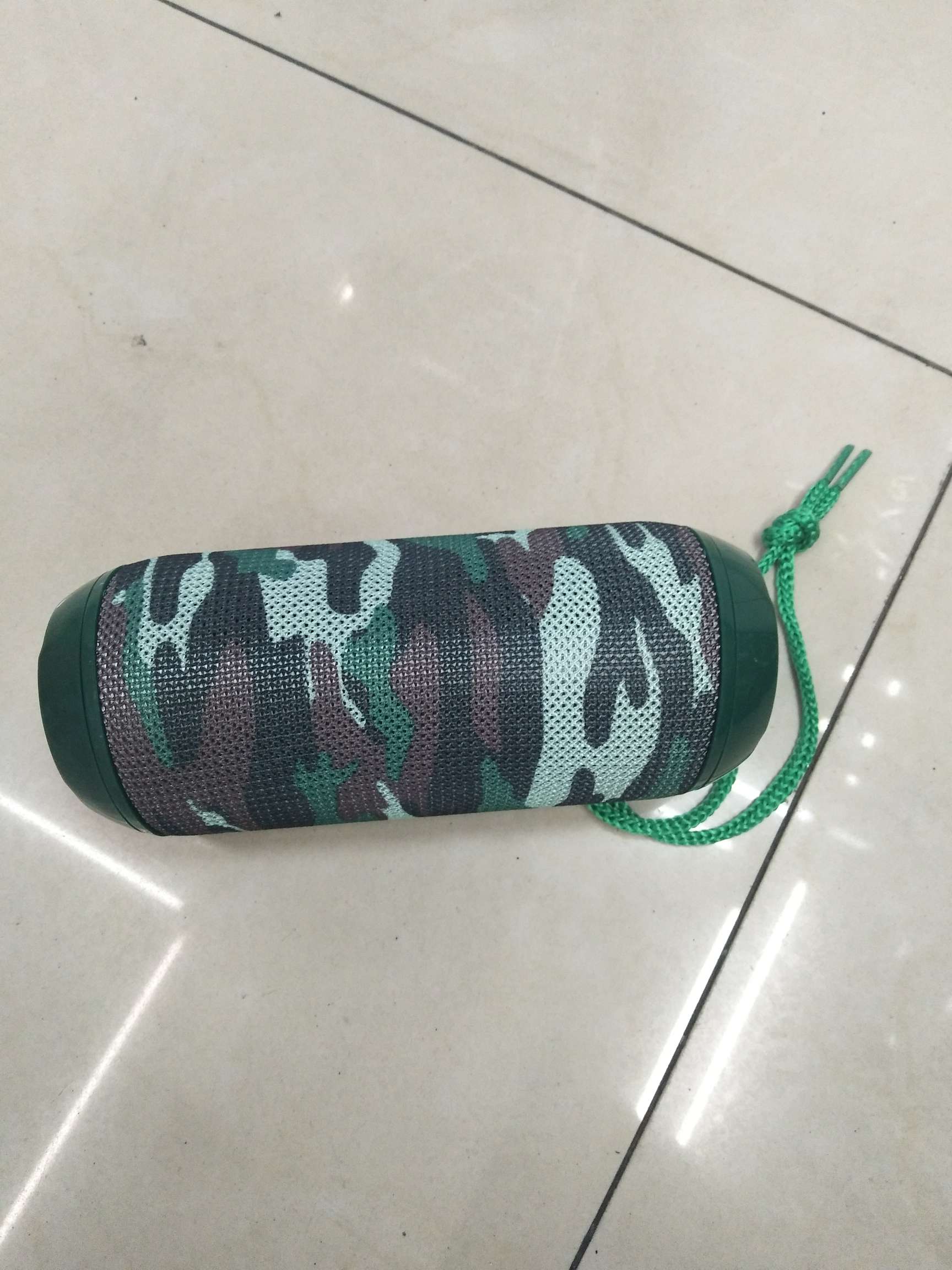 R-117BT with Bluetooth speaker details Picture