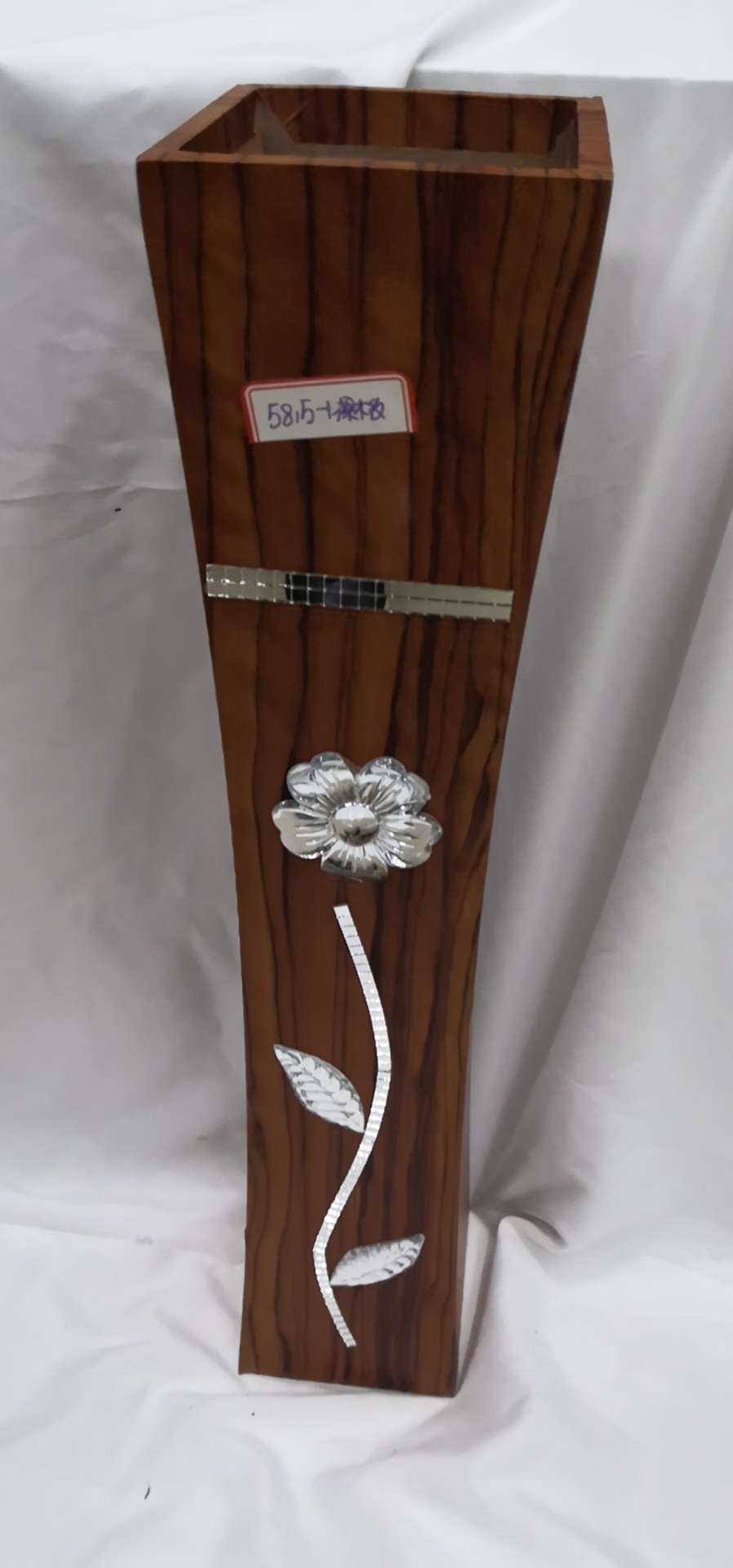 Floor-standing vase furniture, versatile and diamond-encrusted