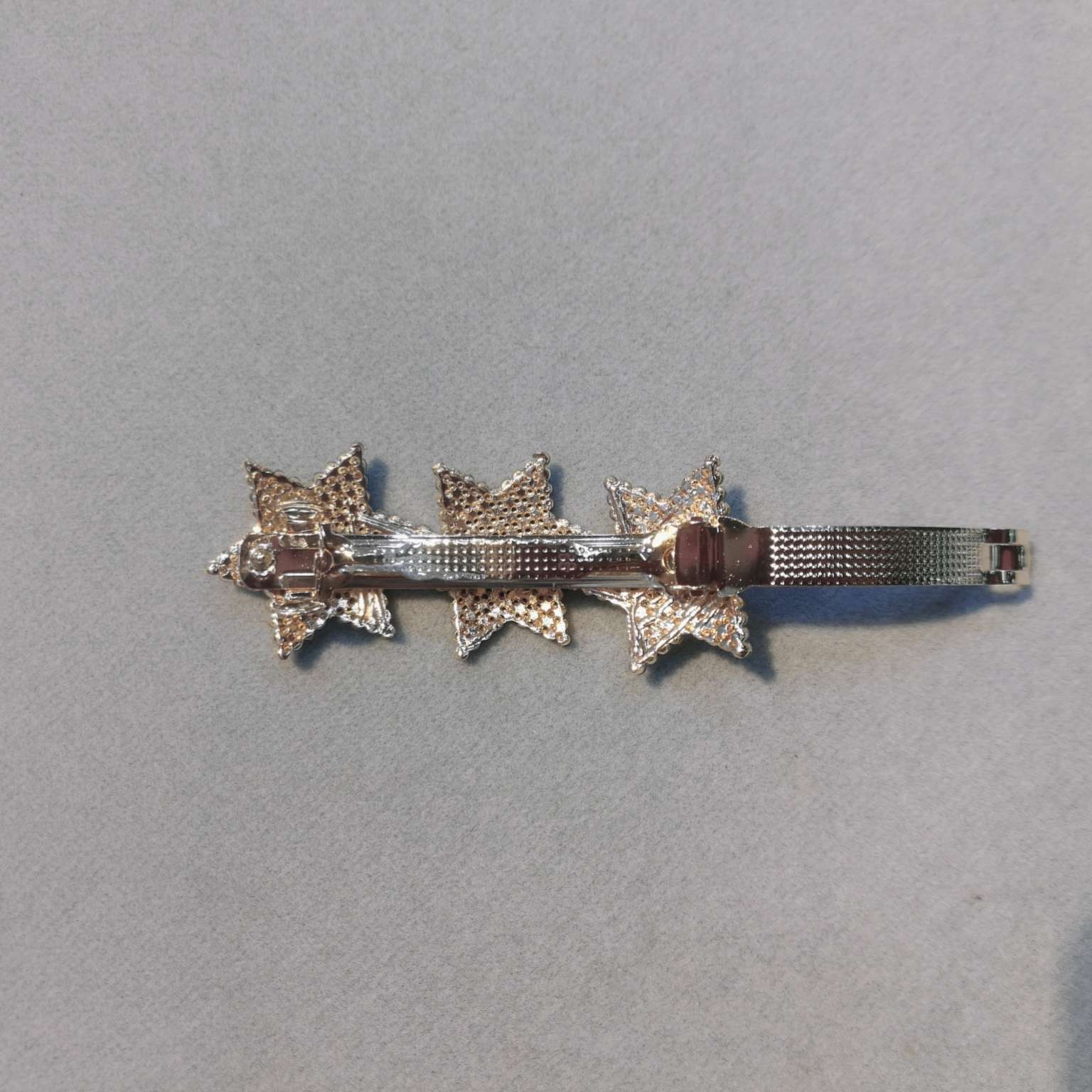 Water diamond hair clips, Korean bow banana clips, vertical clips, ponytail clips, small anti-slip vertical clips, water diamond hair accessories, large Japanese and Korean hair clips, headwear, Little Jinling accessories 410815 Specification image