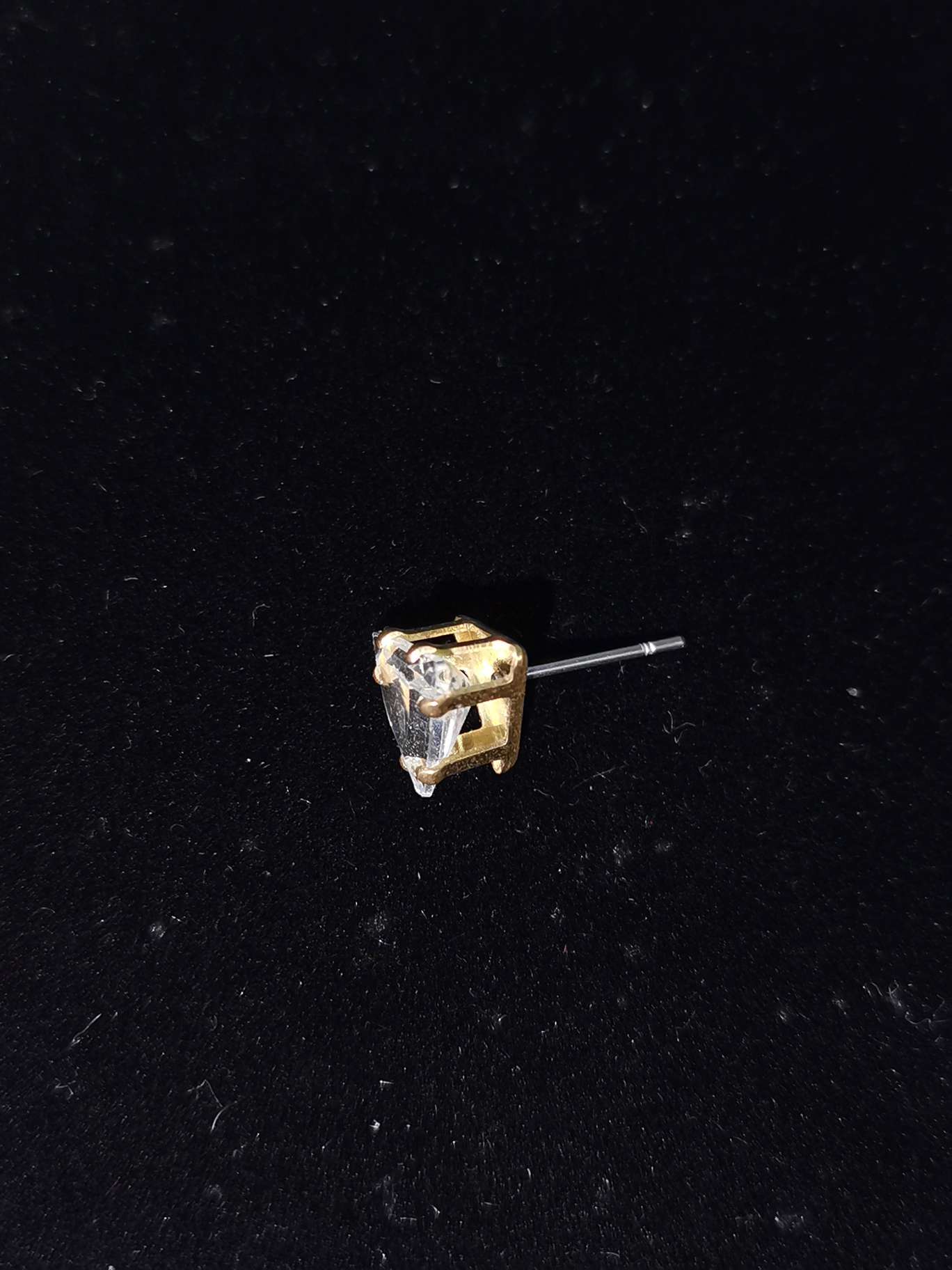 8Mm Triangle Earrings Reverse Zircon details Picture