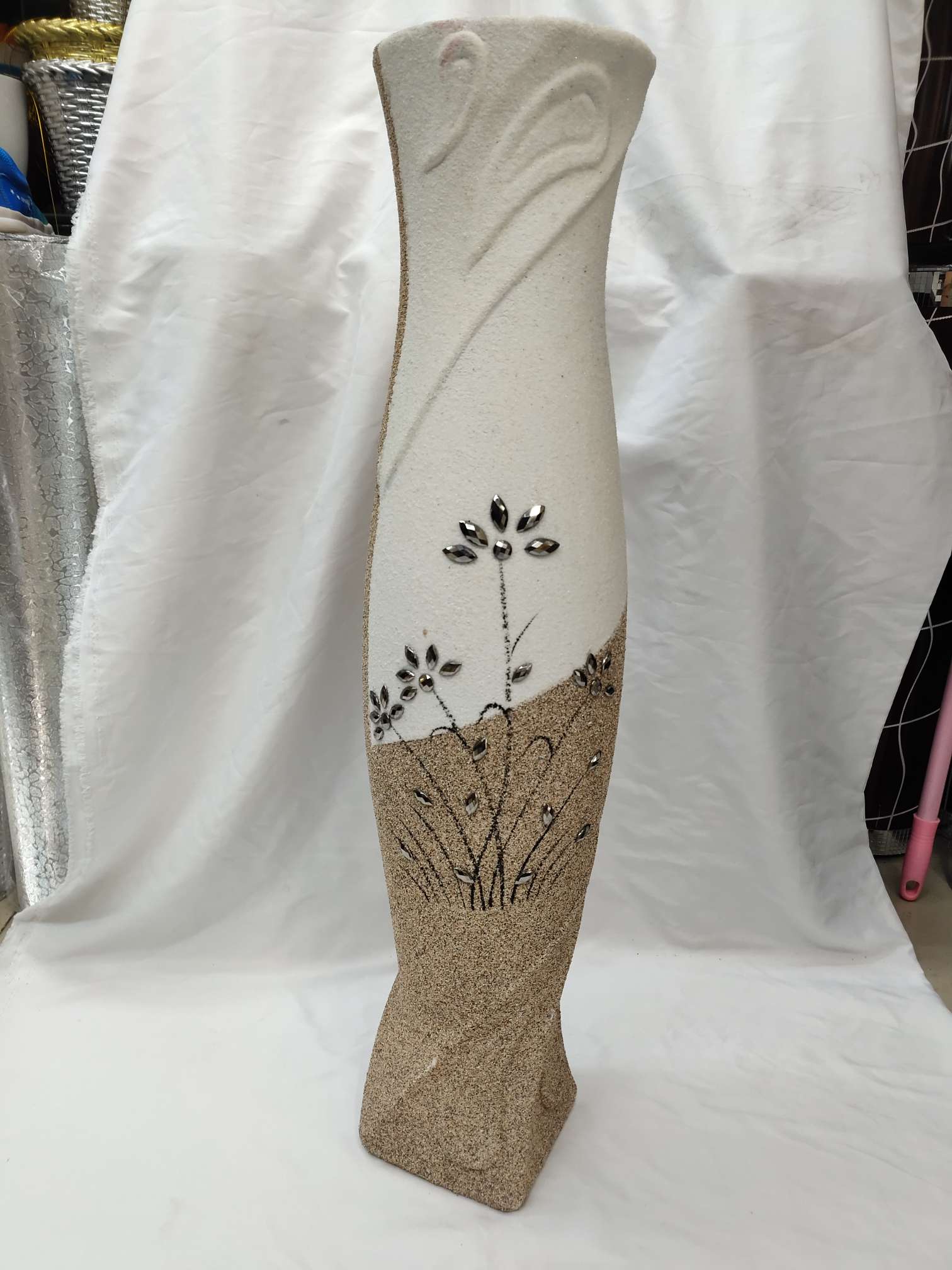 Floor-standing large vase