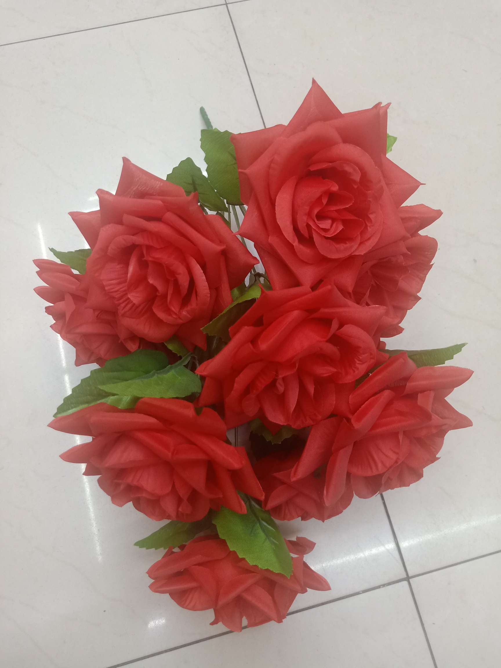Artificial flower, fake flower decoration, flower roll edge rose Specification image