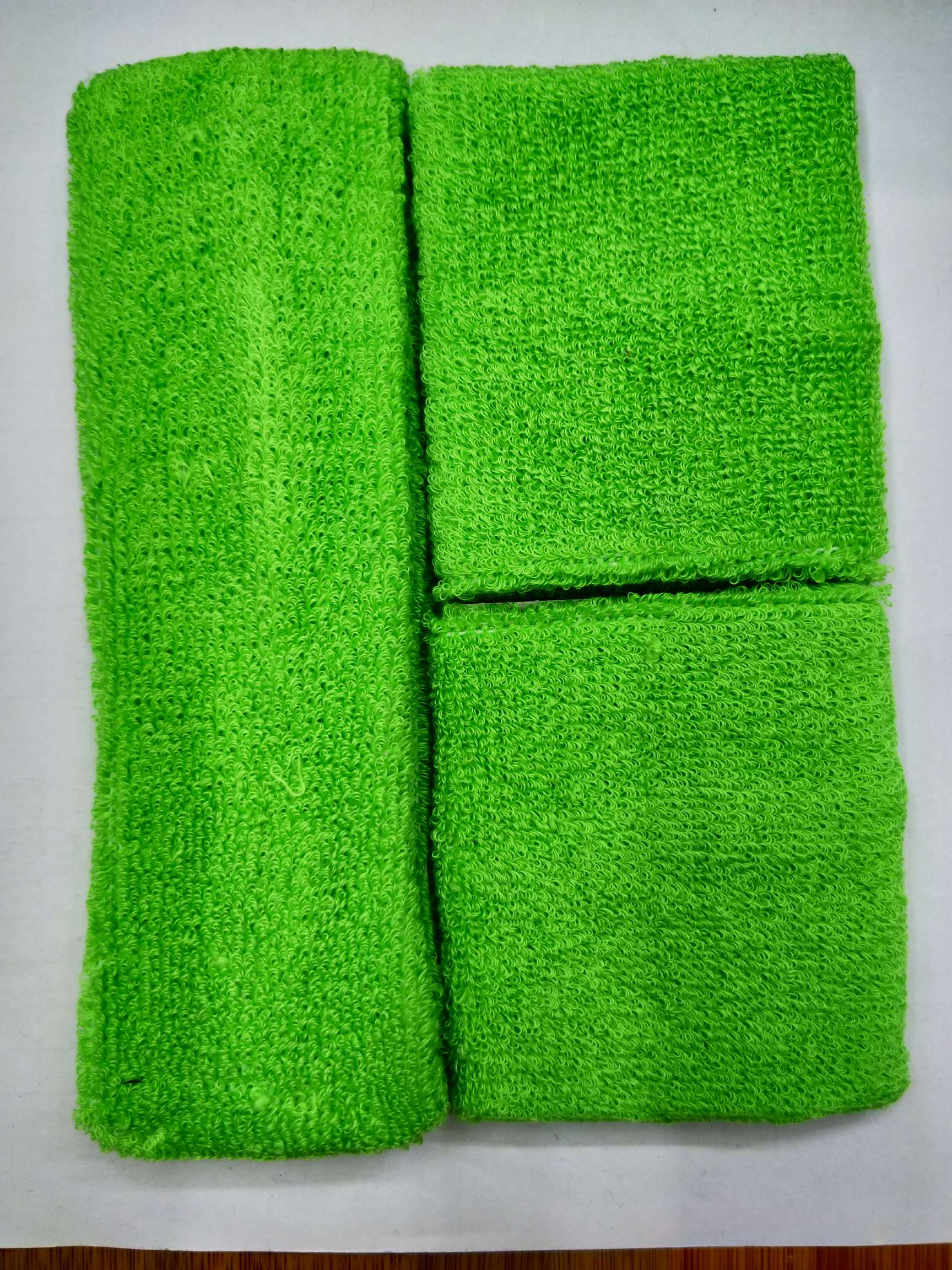 Large-sized headband with wrist guard, 8-9 colors, minimum order quantity 200 packs, 12 small packs in 1 pack Application Scenario