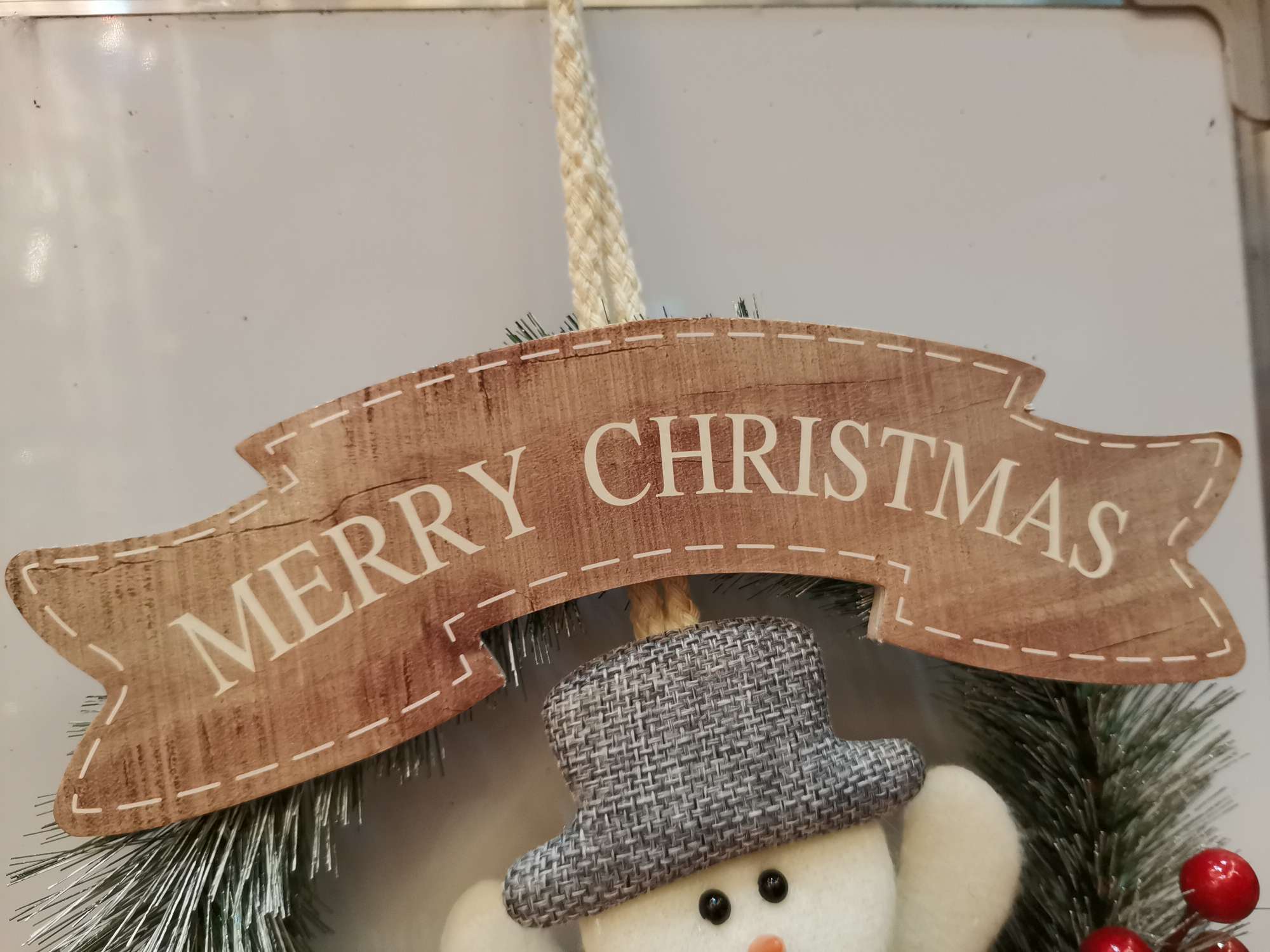 Christmas Snowman Pendant with pine needle ring, 19*31CM details Picture