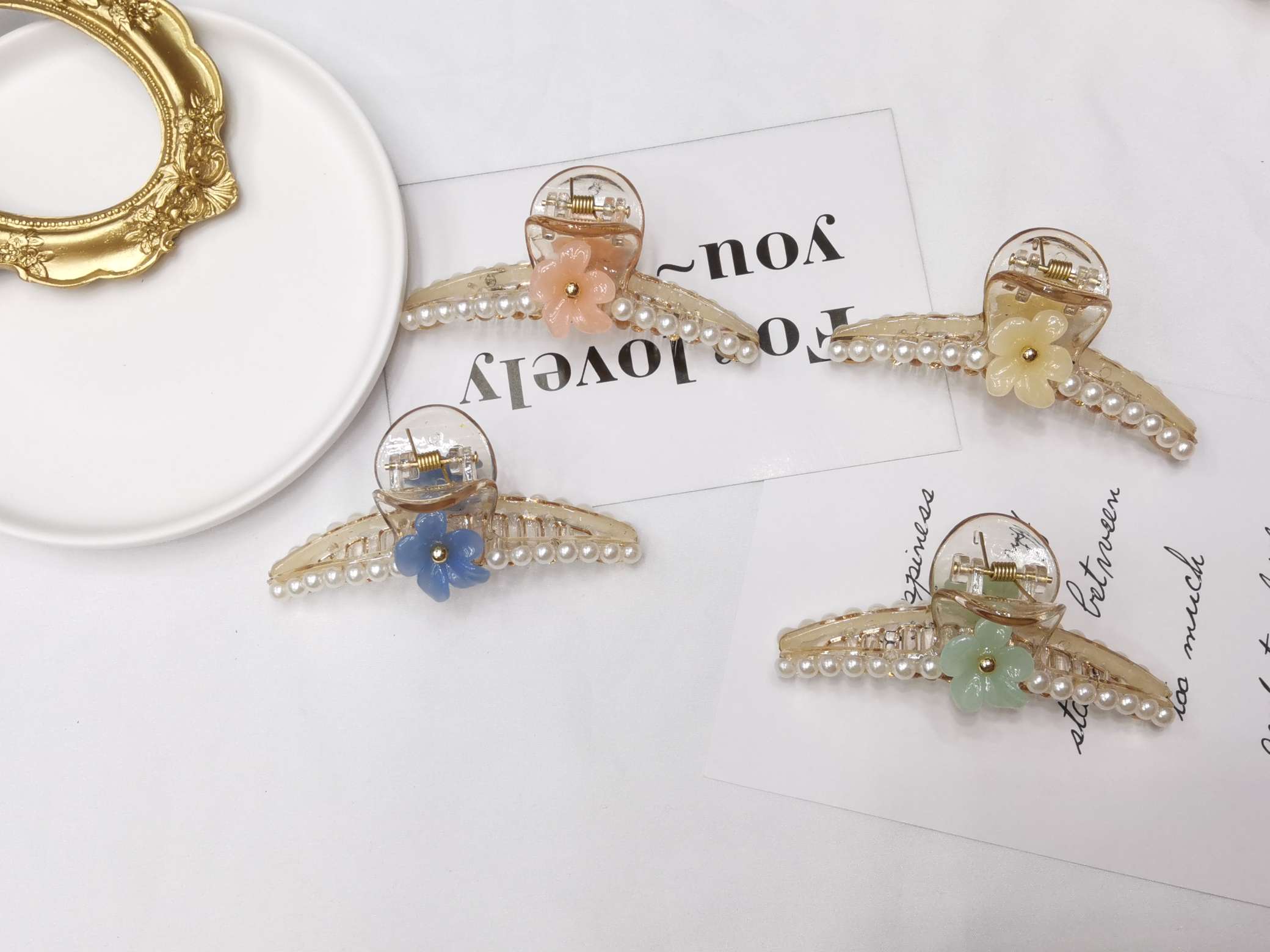 Fashionable temperament clip large hairpin heals Korean version