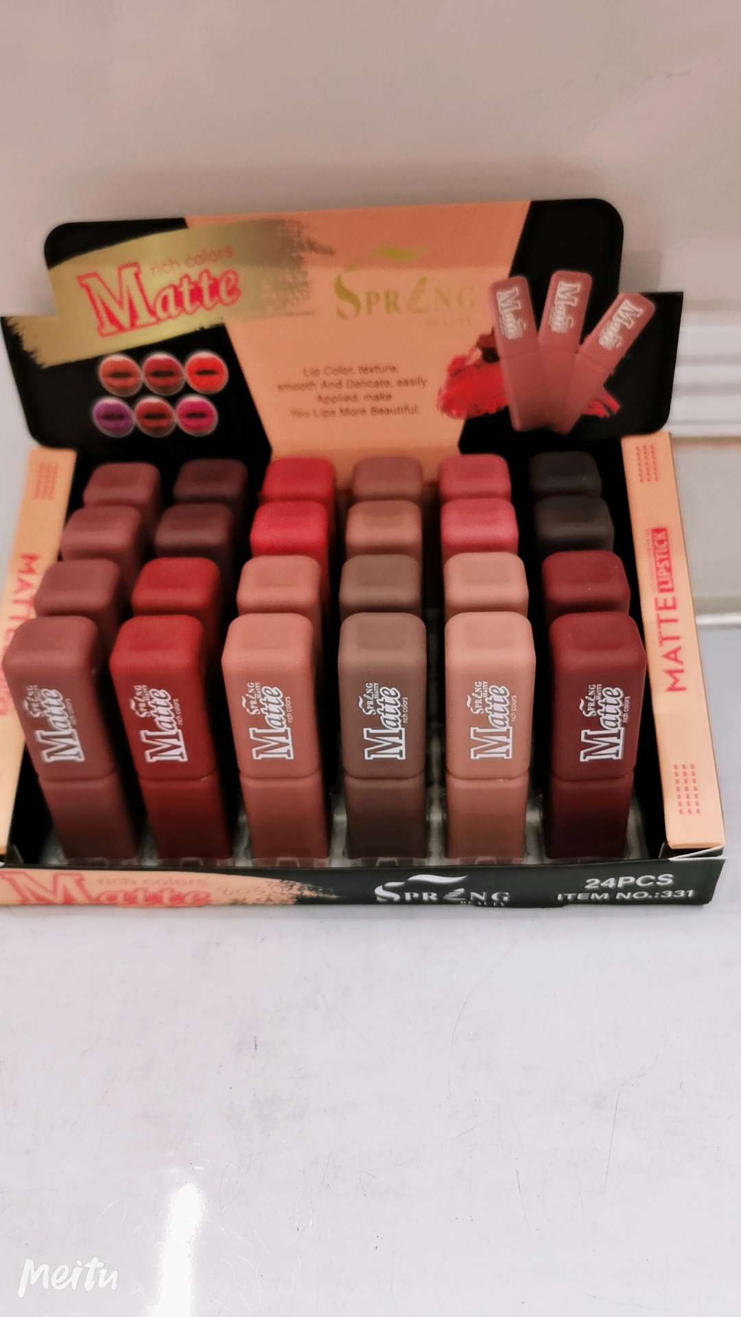 Display box, lipstick, lip care, facial pre-makeup care, beauty and cosmetic products factory direct sales details Picture