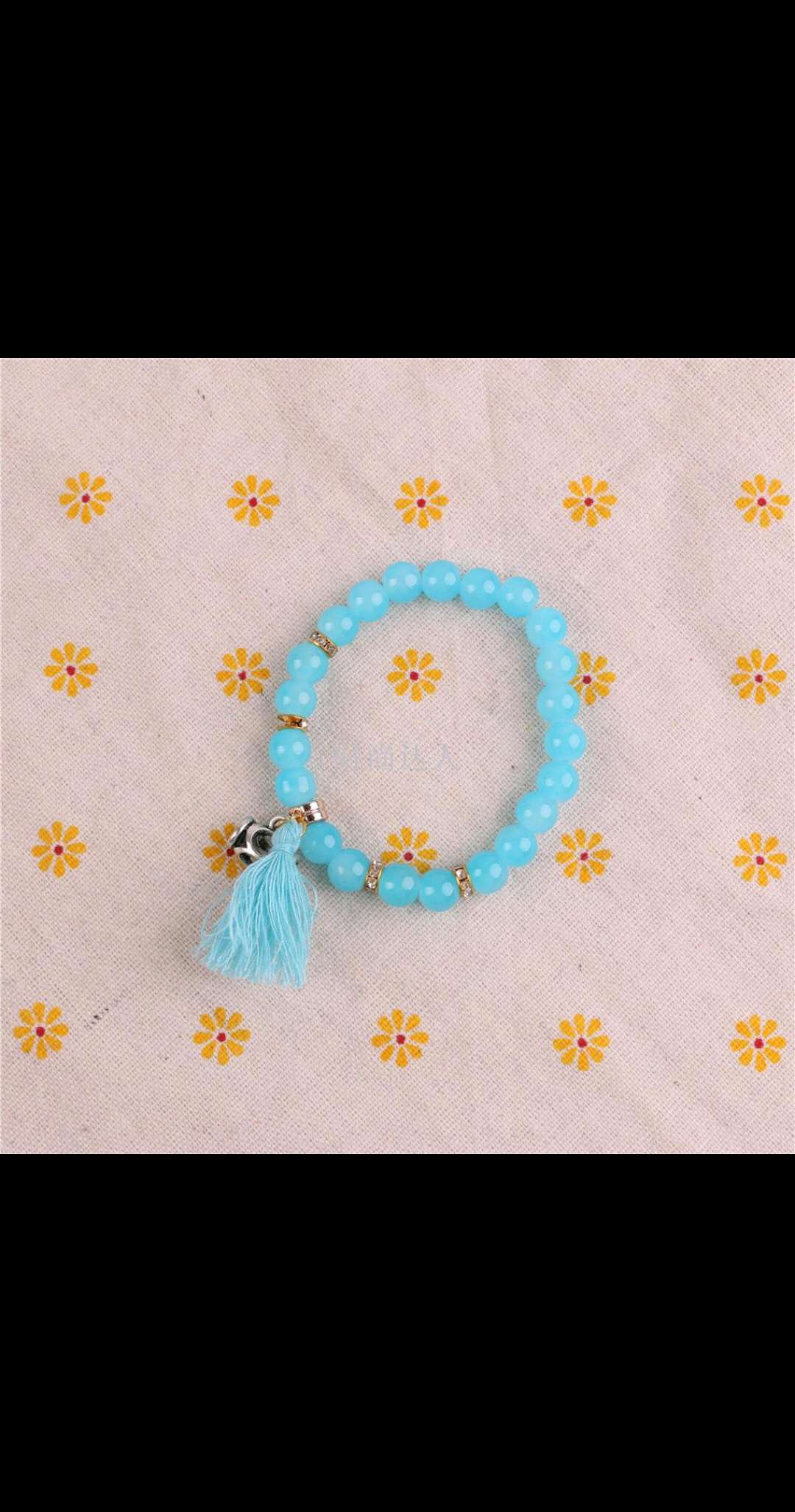 Natural chalcedony single-loop bracelet for trendy women, a fresh and fashionable silver leaf jewelry that makes you rich overnight Item Picture