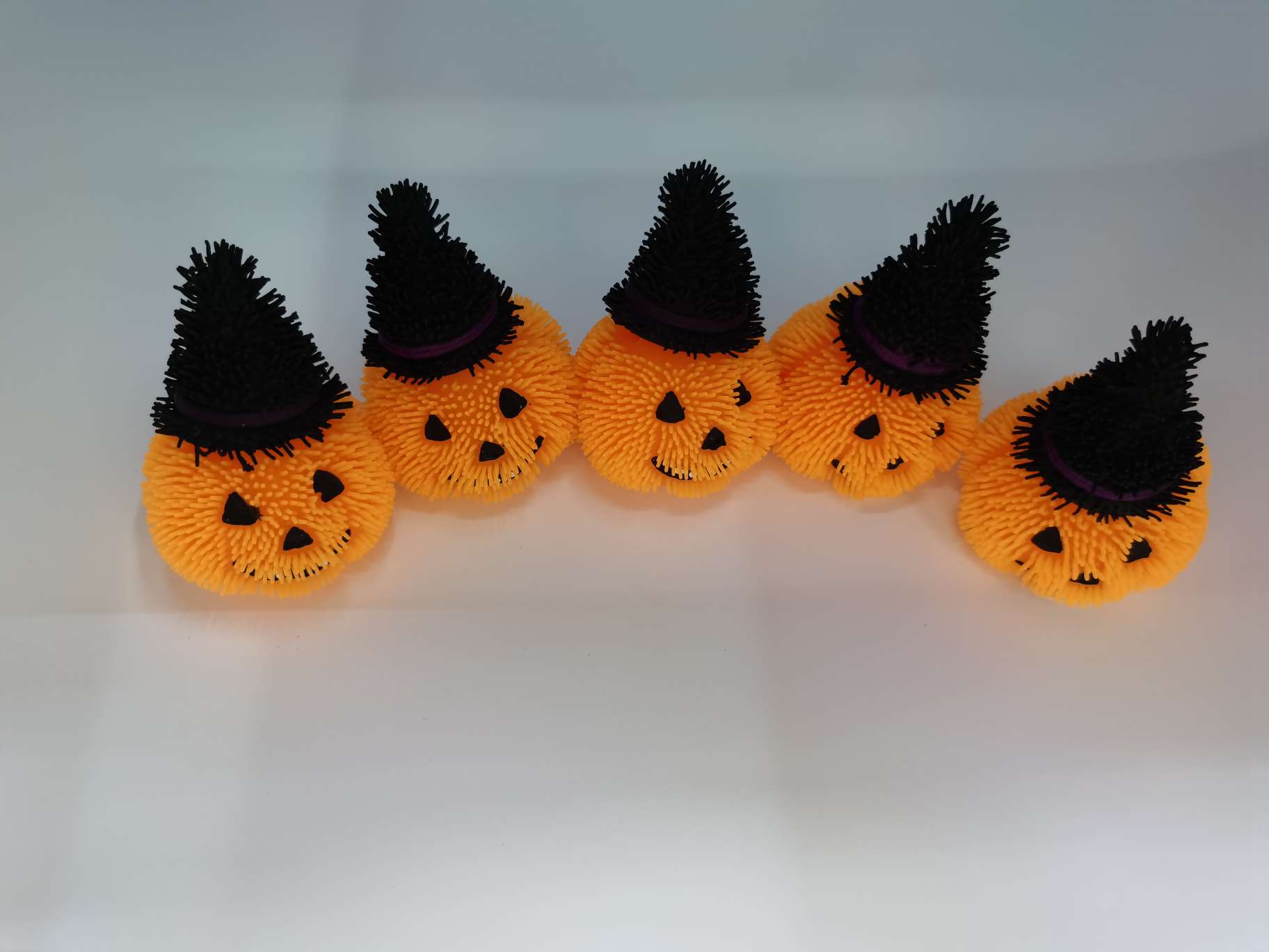 Soft glue hairy ball hairy animal hairy pumpkin man thumbnail