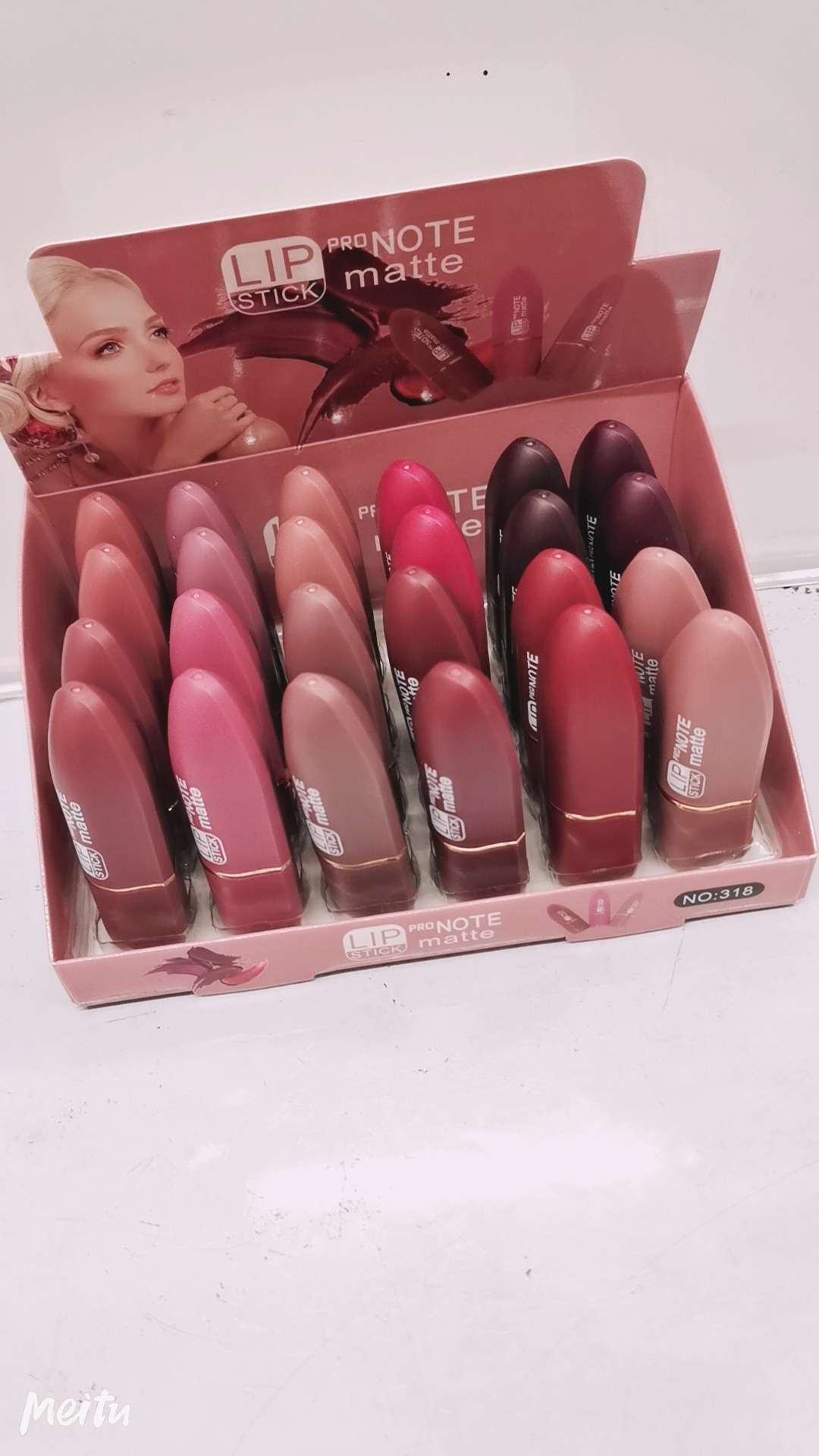 New lipstick water Item Picture