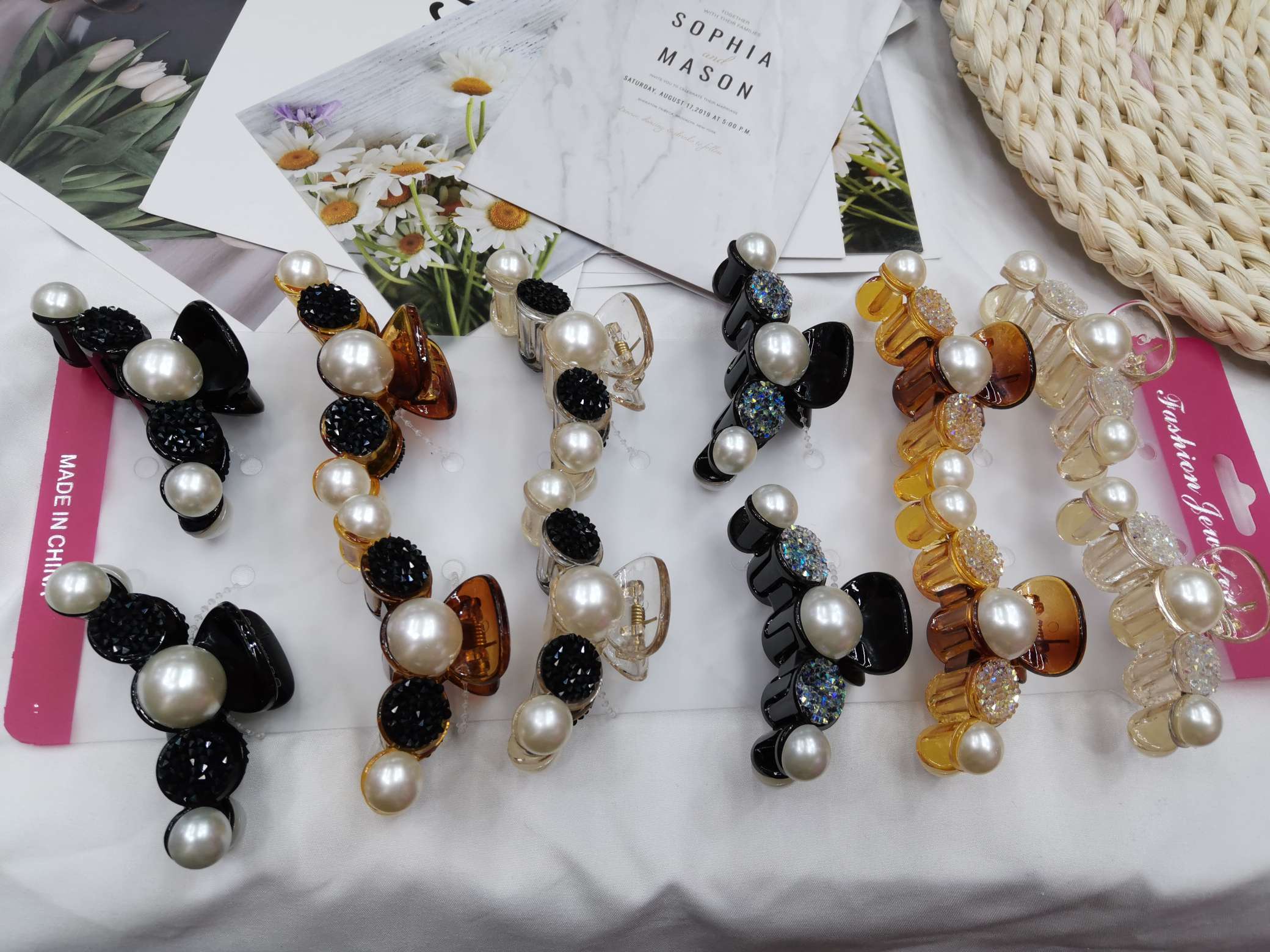 Korean version of simple pearl hairpin fashion grip thumbnail