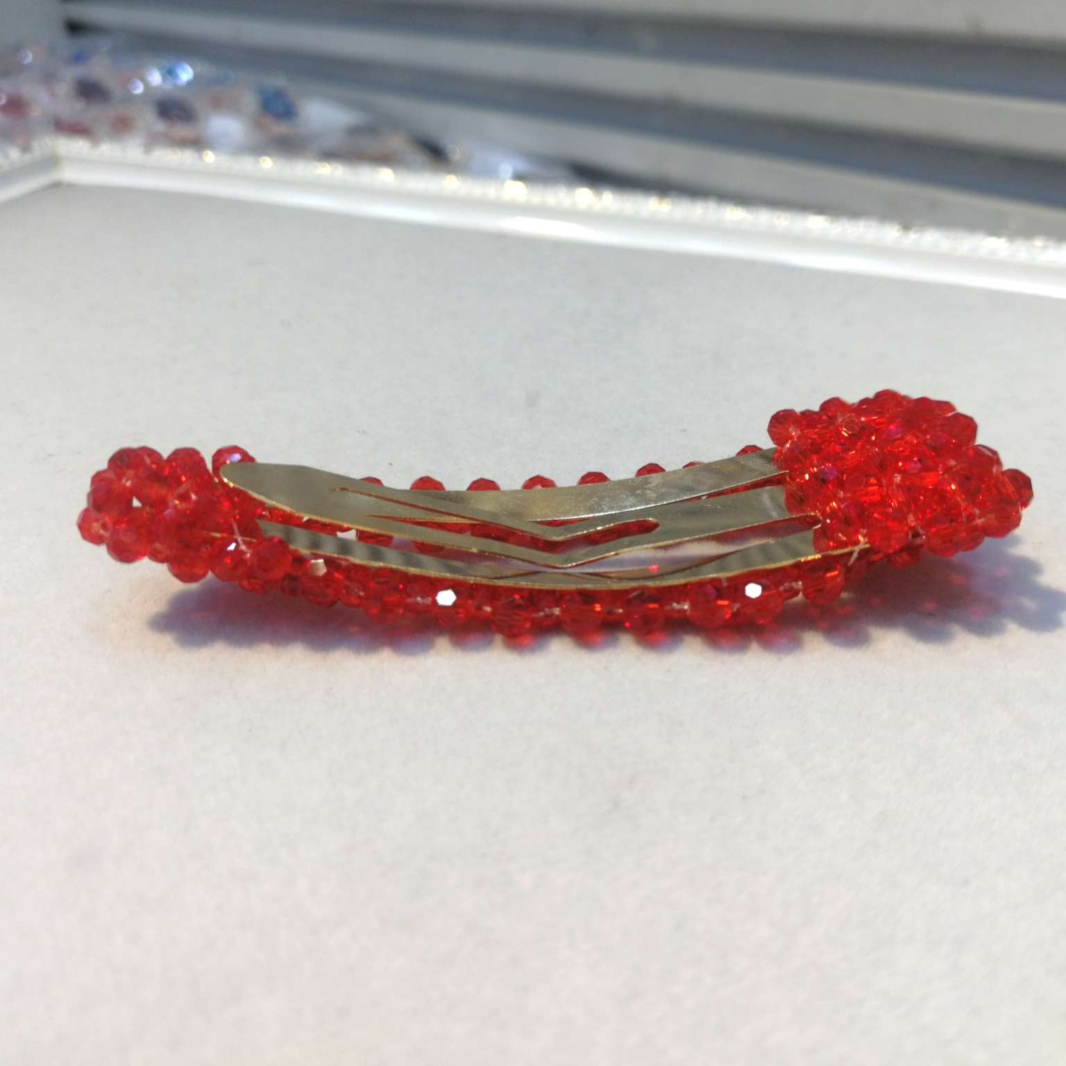 Handmade crystal PP clip, 8 cm Korean bow, banana clip, vertical clip, ponytail clip, hair clip, small anti-slip vertical clip, water diamond hair accessory, large Japanese and Korean hair clip, headwear, little Jinling accessory 410815 Specification image