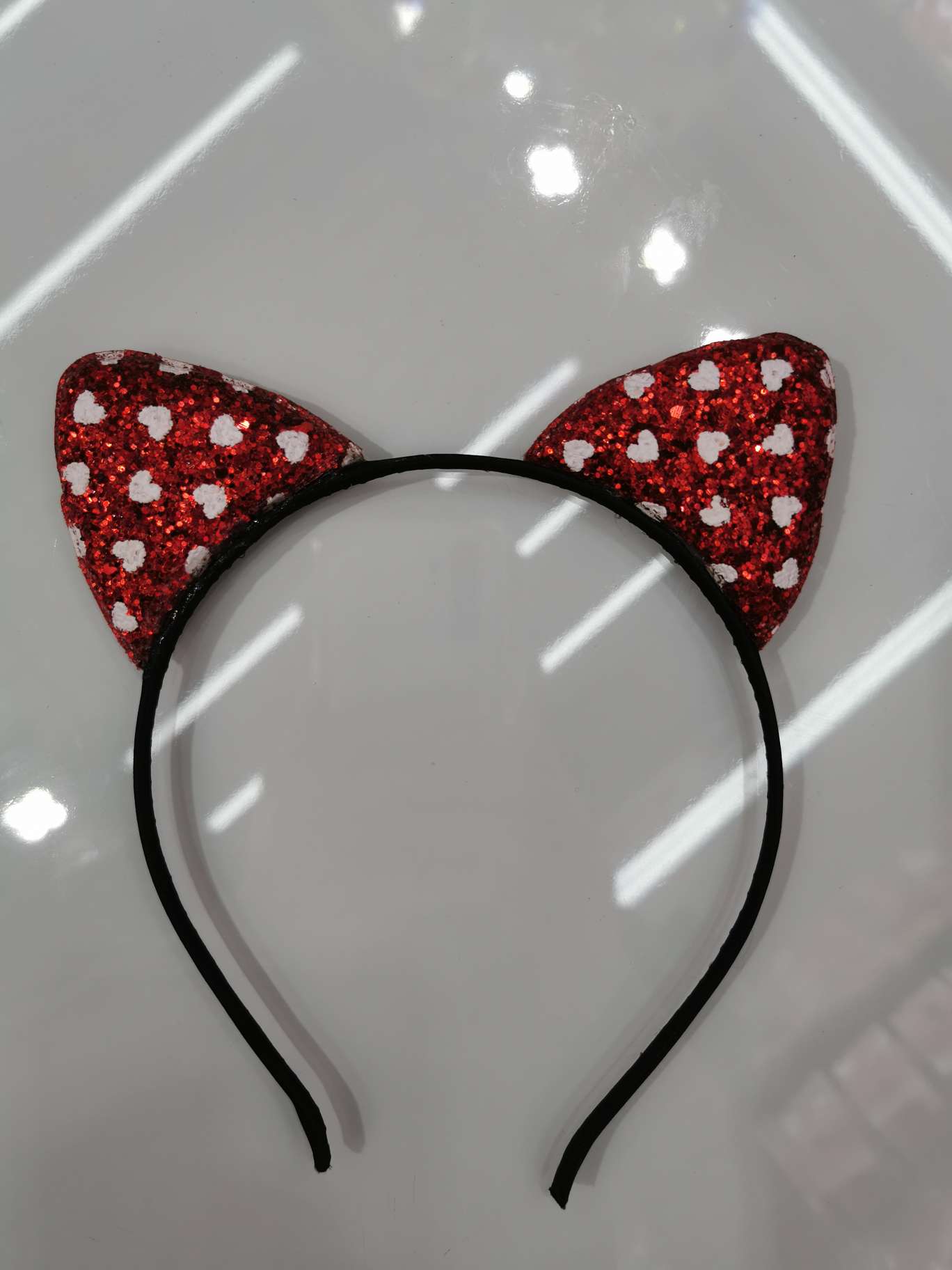 Pink scallion printed peach heart cat ear clasp