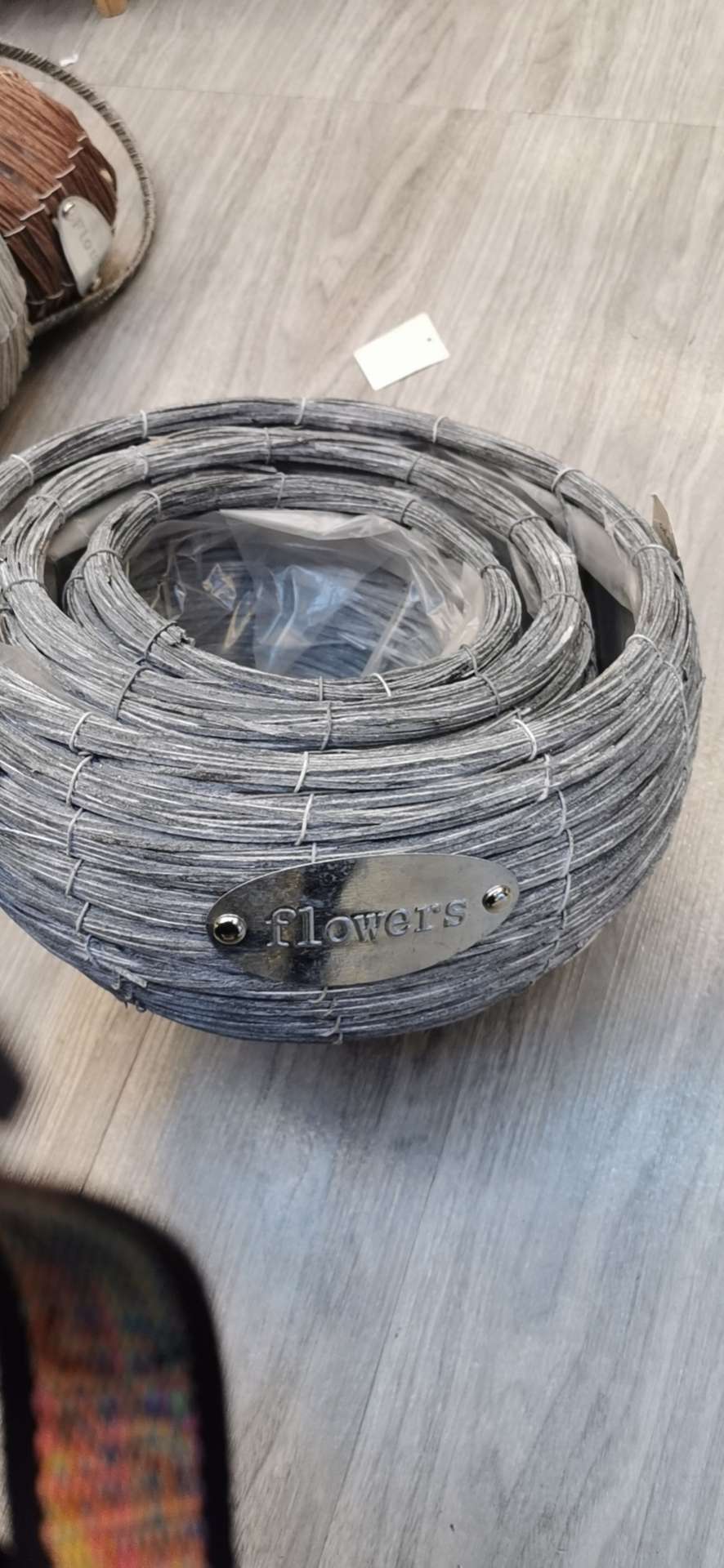 Three-flower basket woven flowerpot, grey wood wool flowerpot