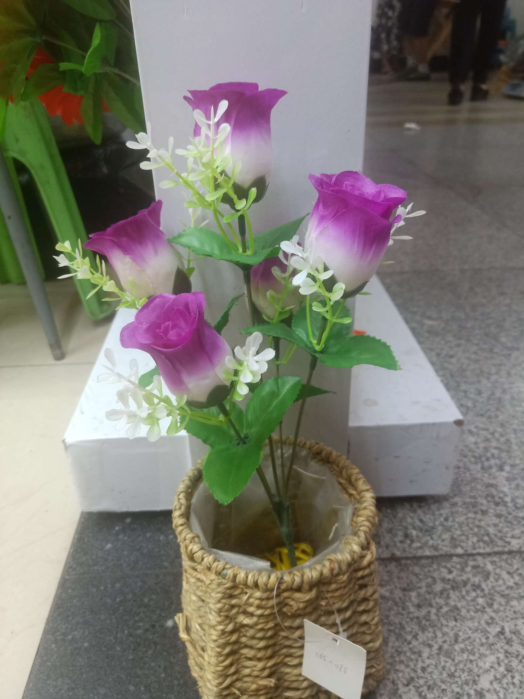 Artificial flowers, fake flowers, decorative flowers and Chinese buds details Picture